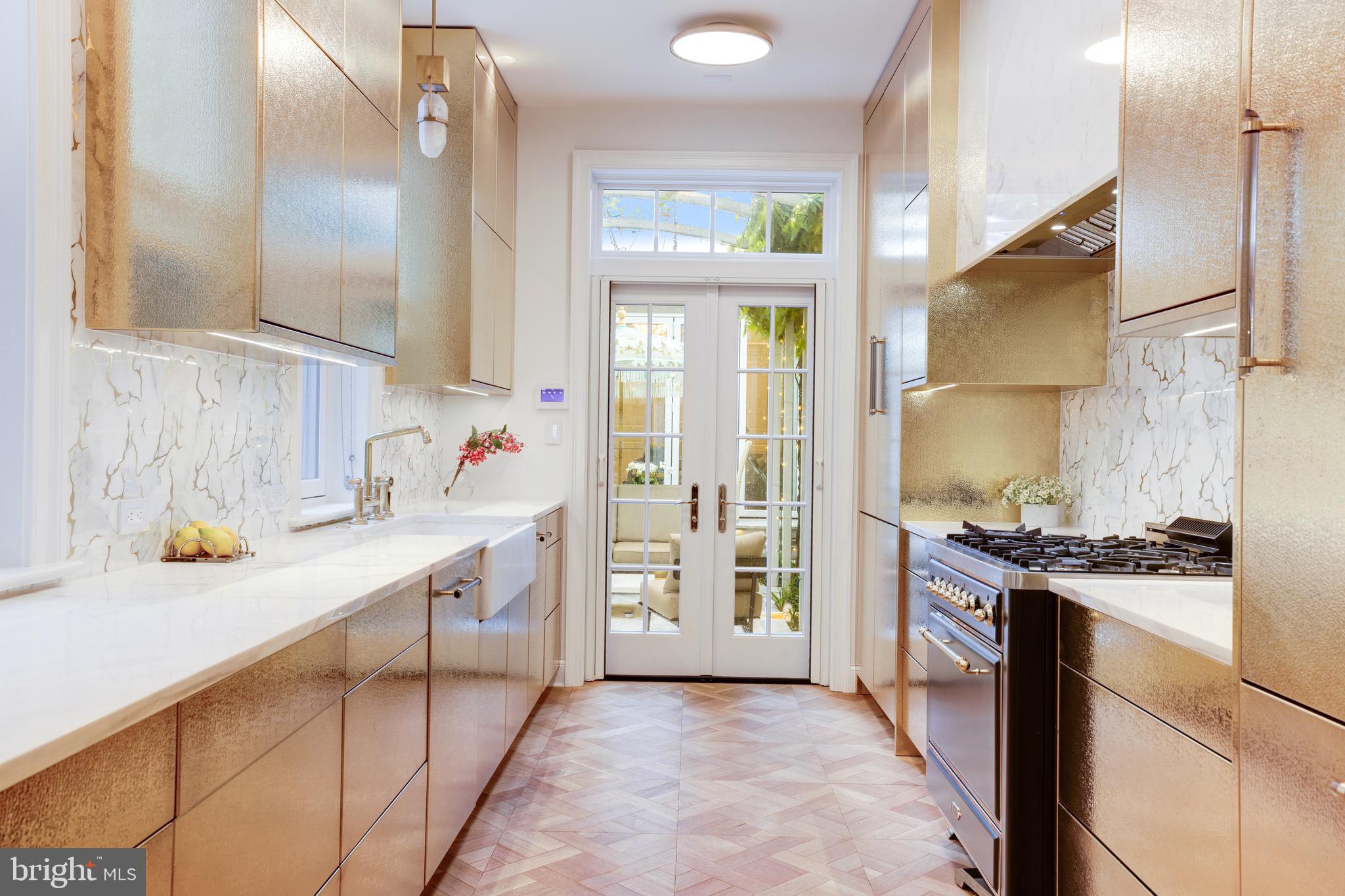 GEORGETOWN - Residential
