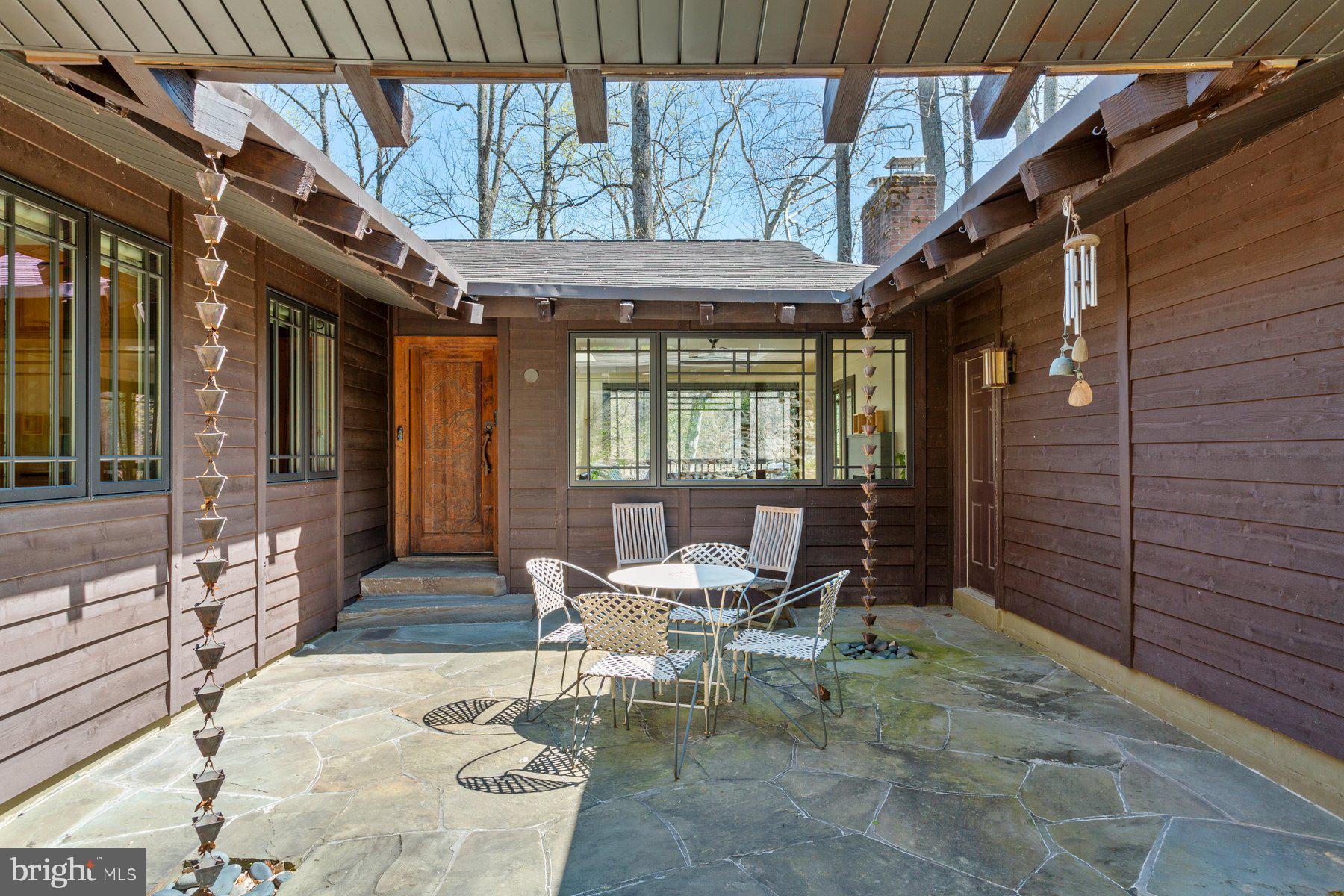 BALMORAL - Residential