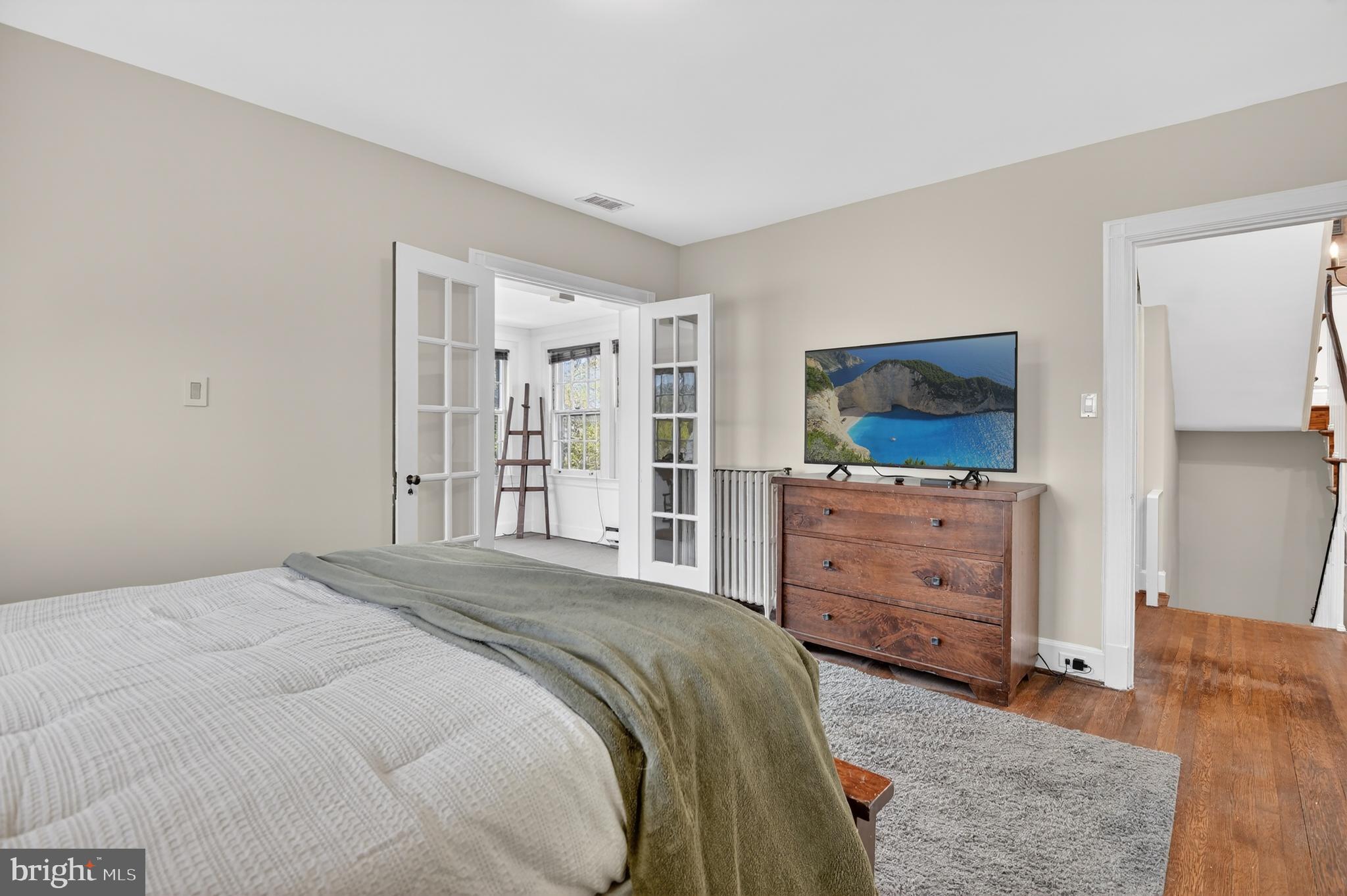 CHEVY CHASE - Residential