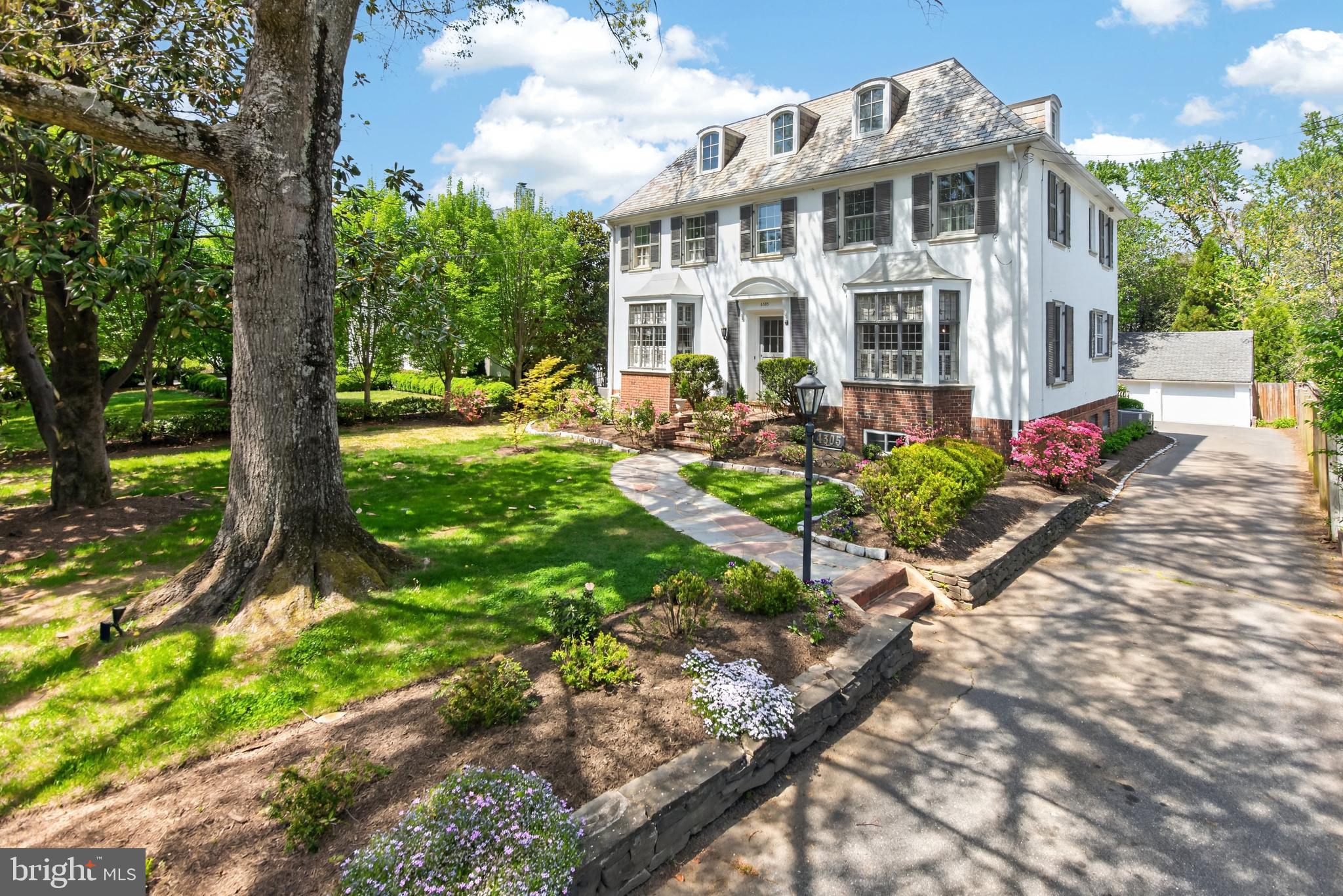 CHEVY CHASE - Residential