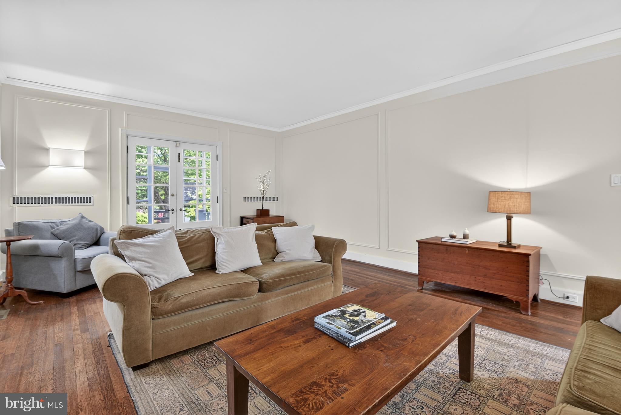 CHEVY CHASE - Residential