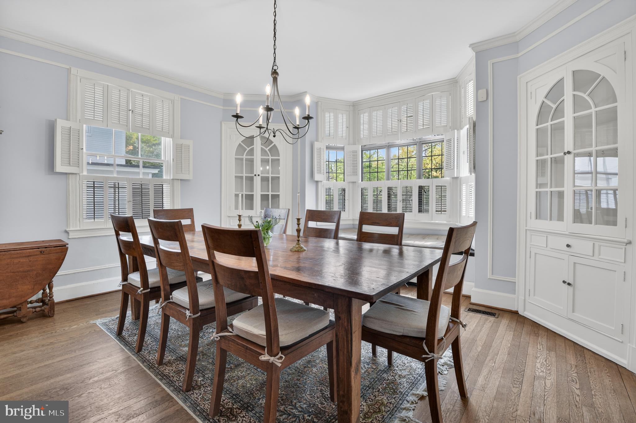 CHEVY CHASE - Residential