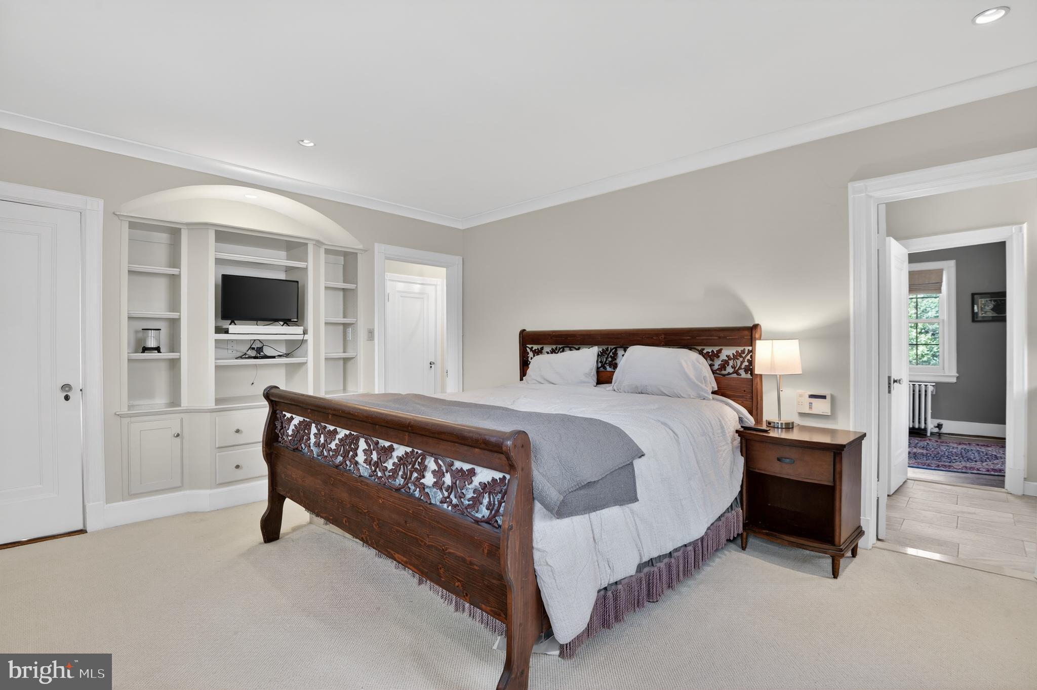 CHEVY CHASE - Residential