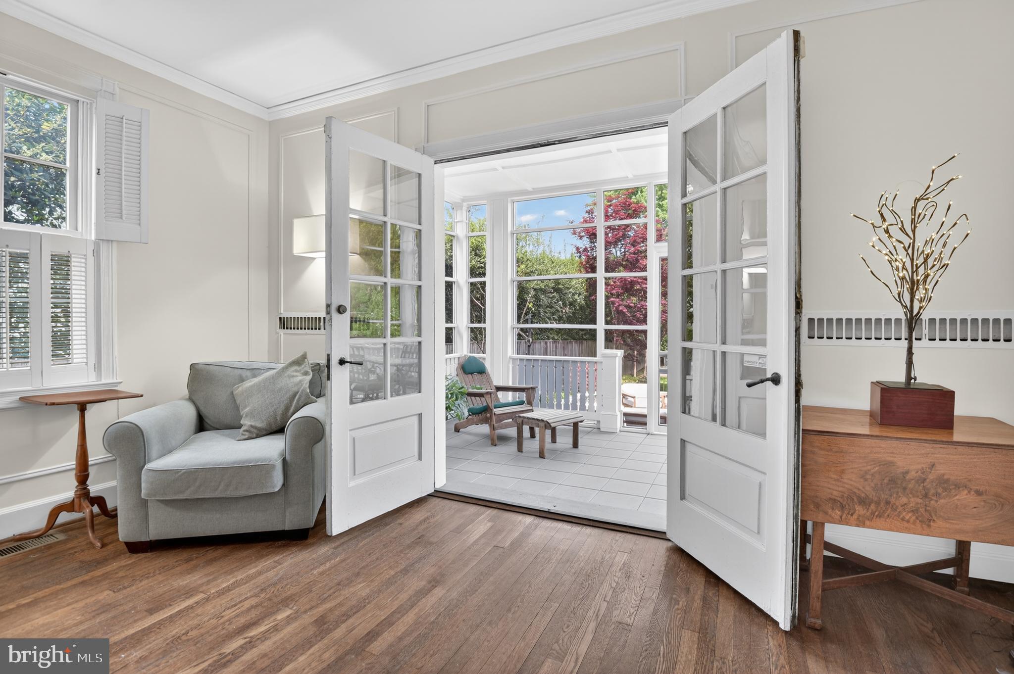 CHEVY CHASE - Residential