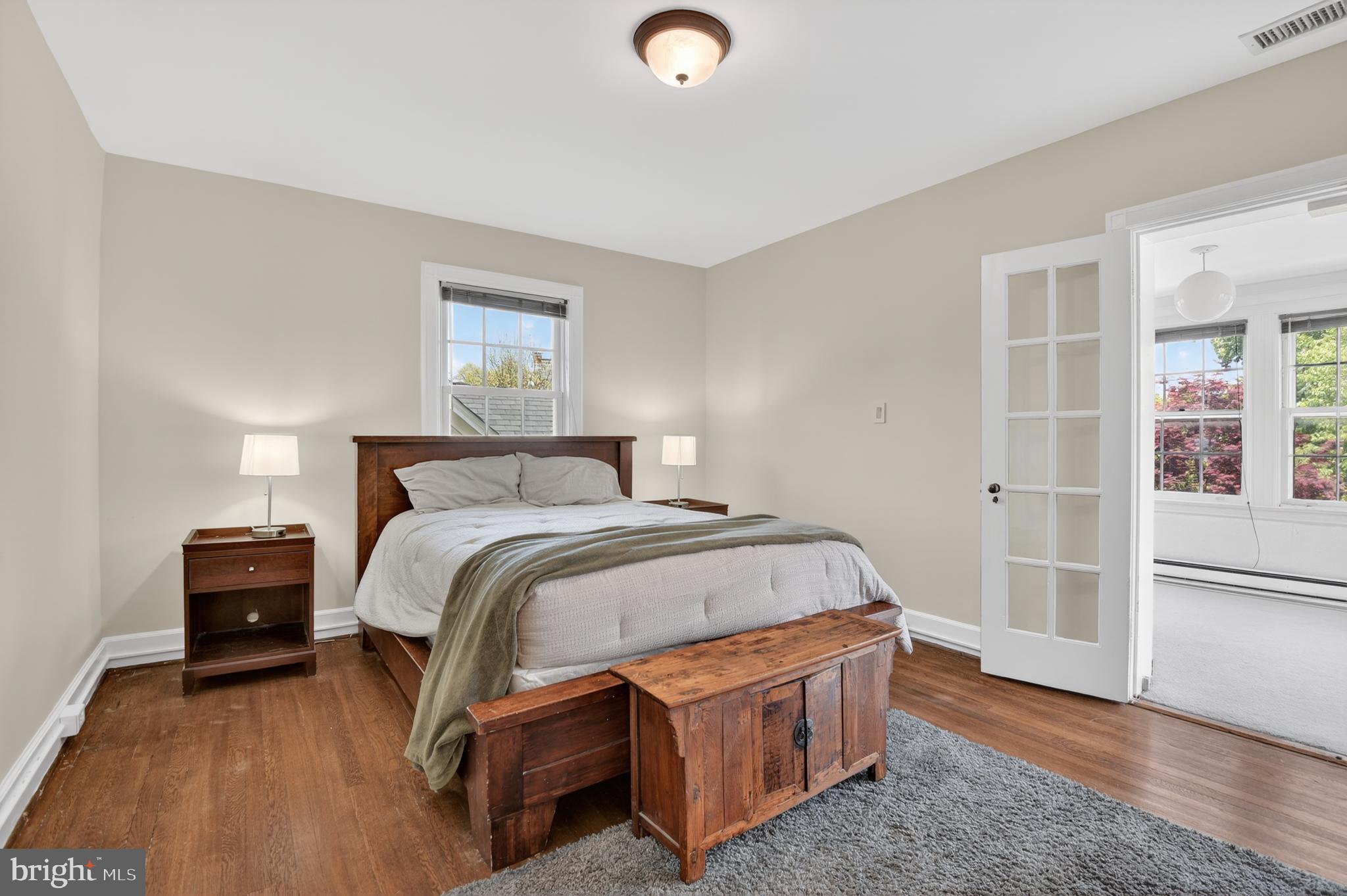 CHEVY CHASE - Residential