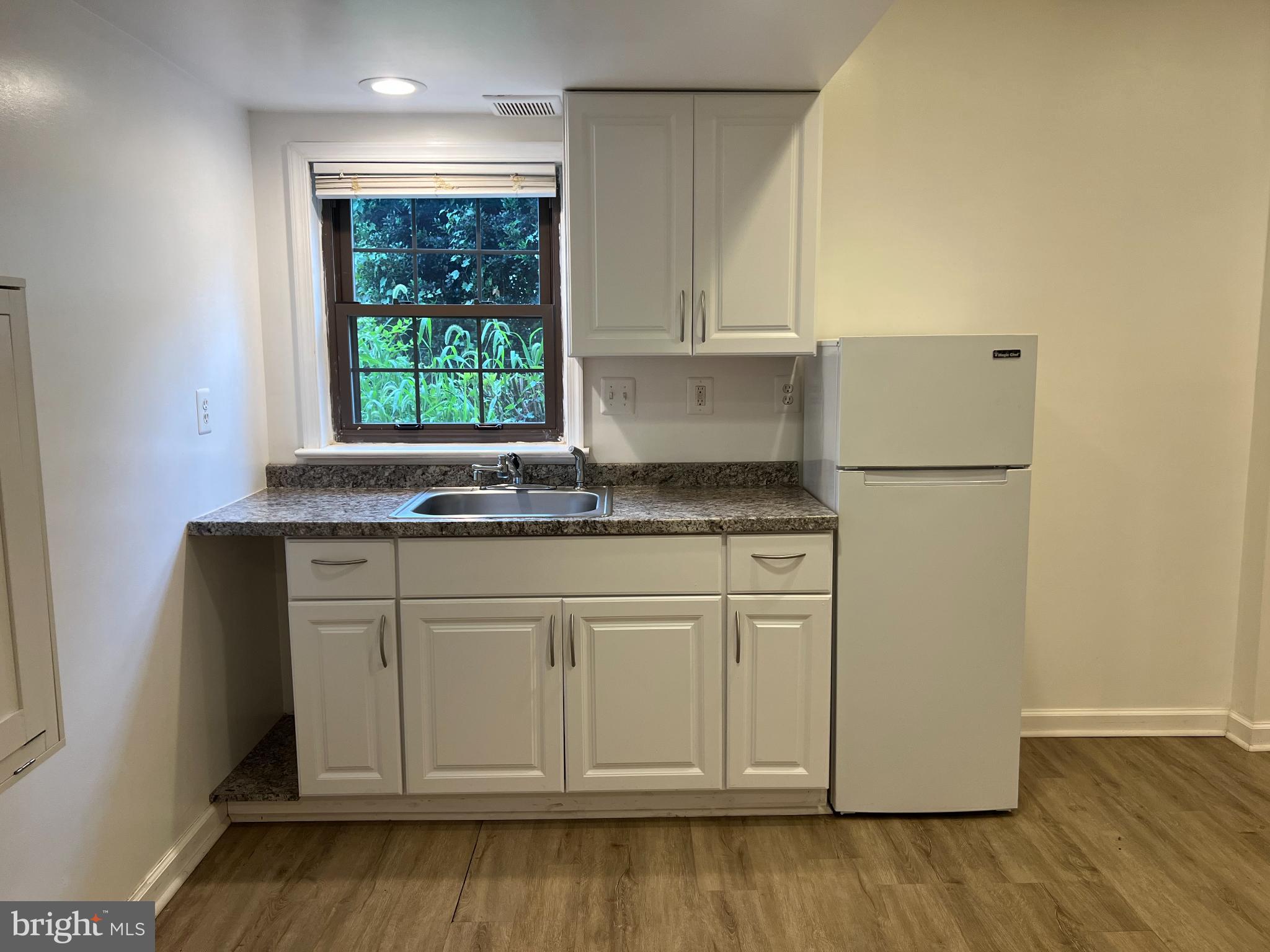 BORDEAUX HEIGHTS - Residential Lease