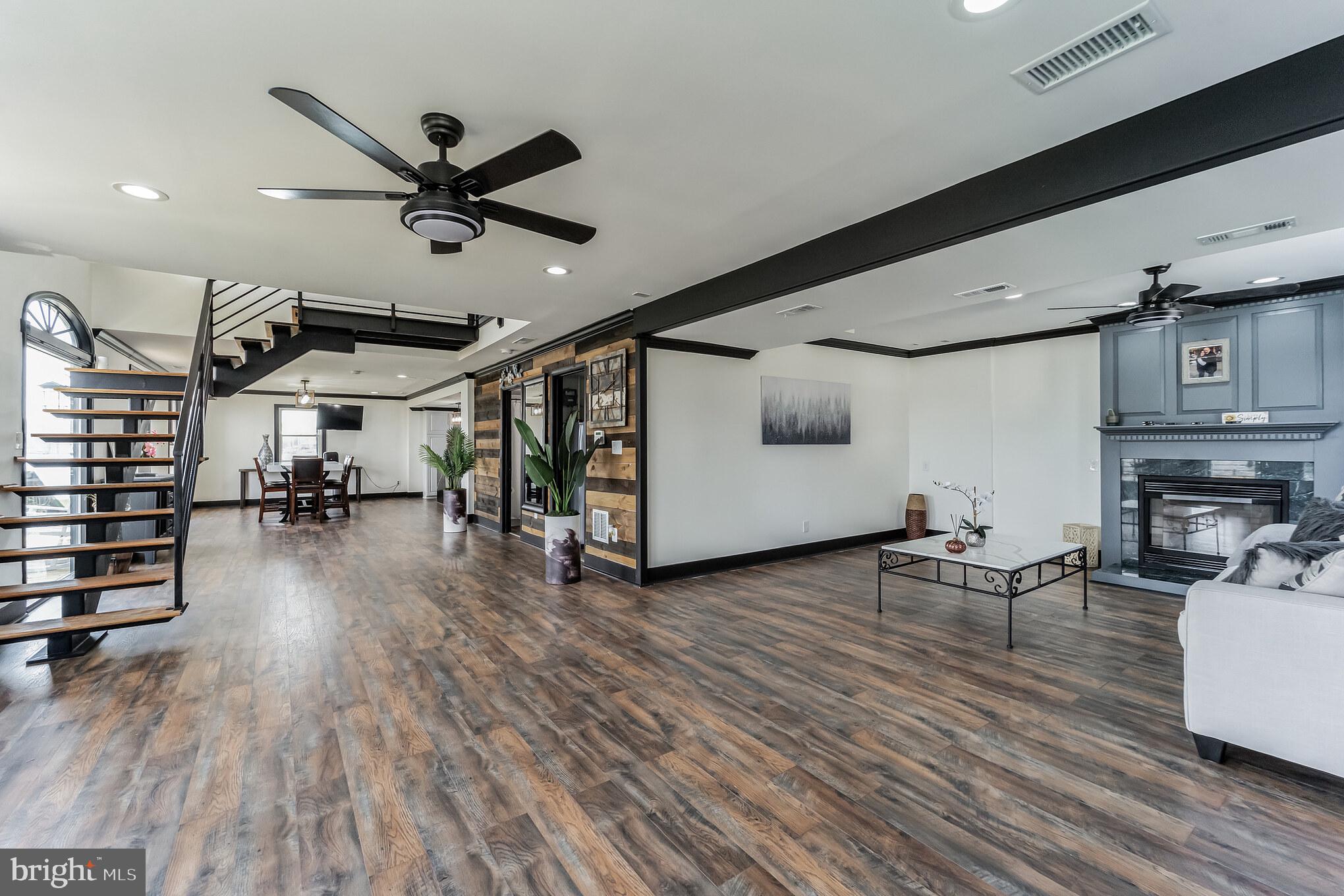 SUE CREEK - Residential