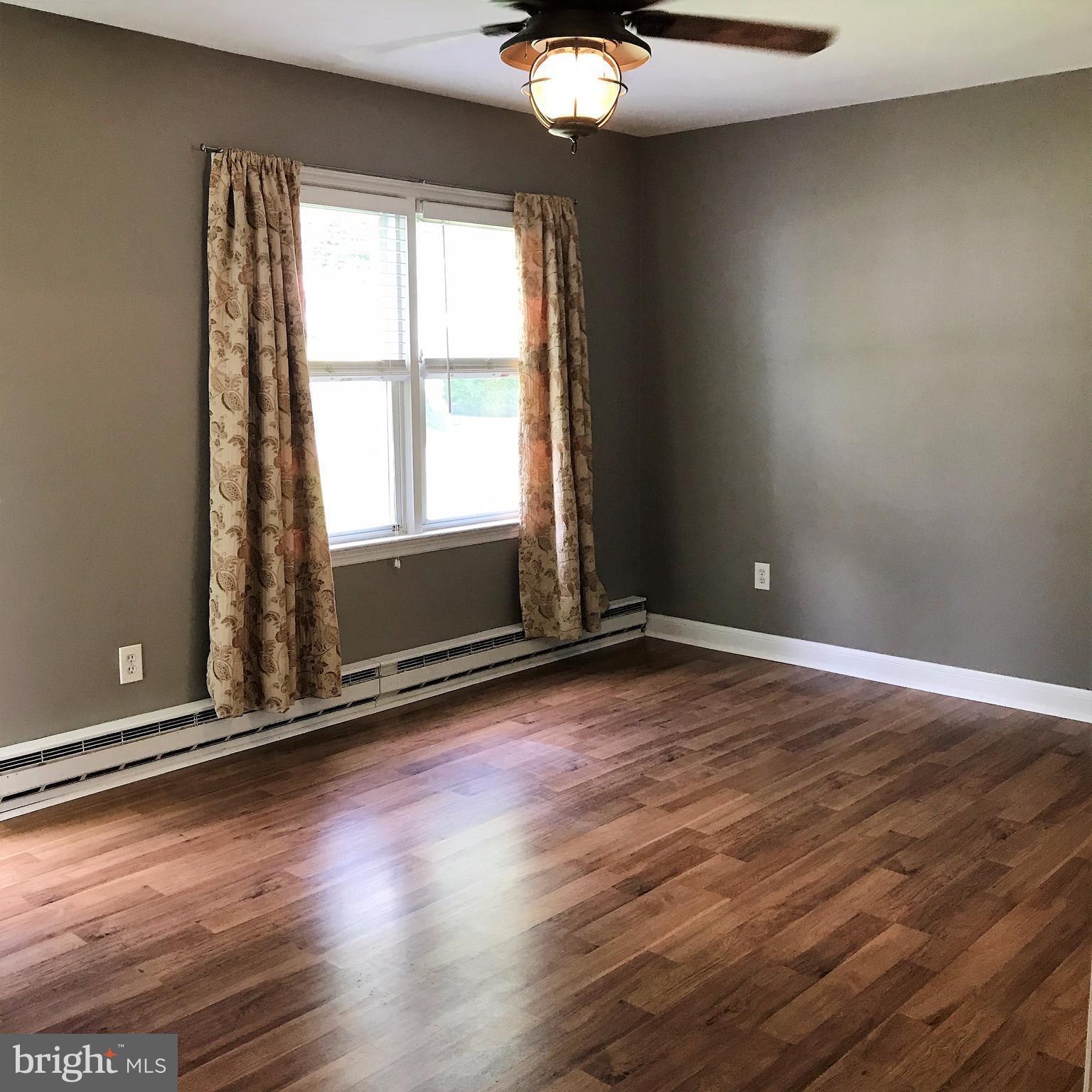 RENALDS SD - Residential