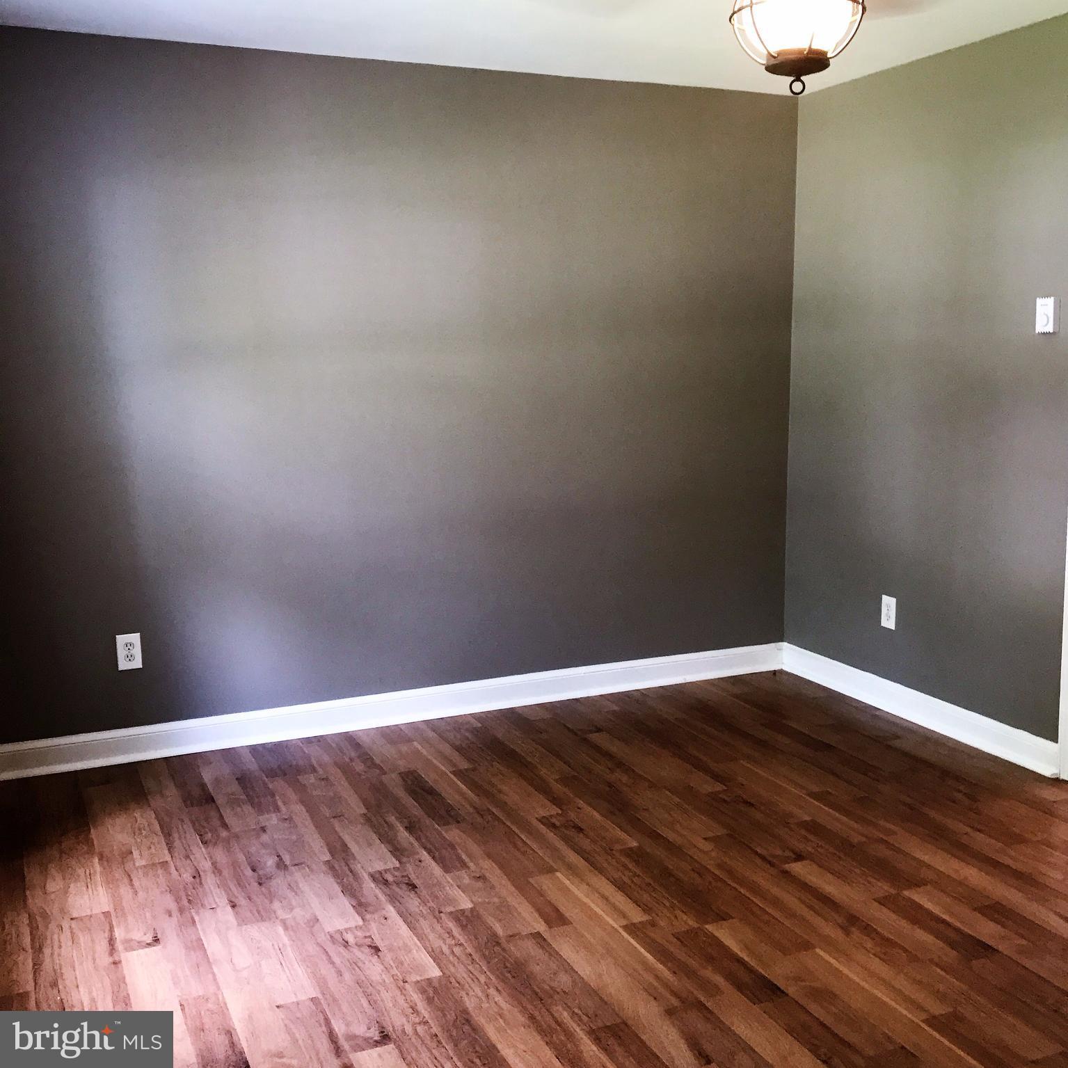 RENALDS SD - Residential