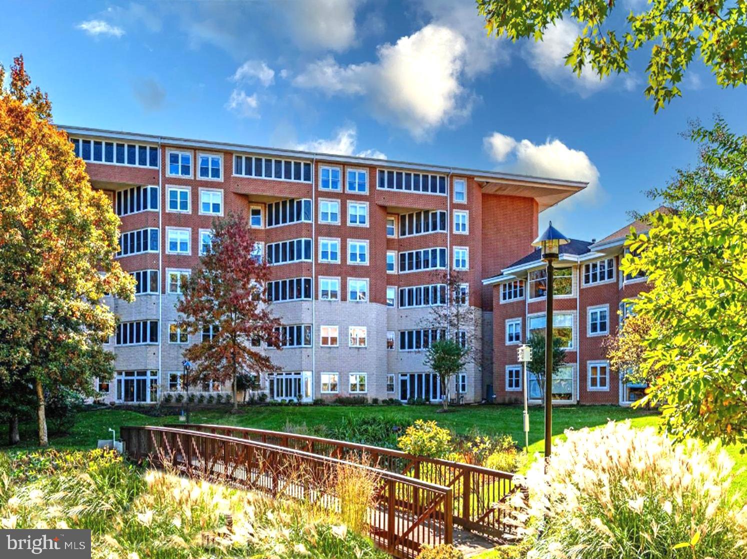 BAYWOODS OF ANNAPOLIS - Residential