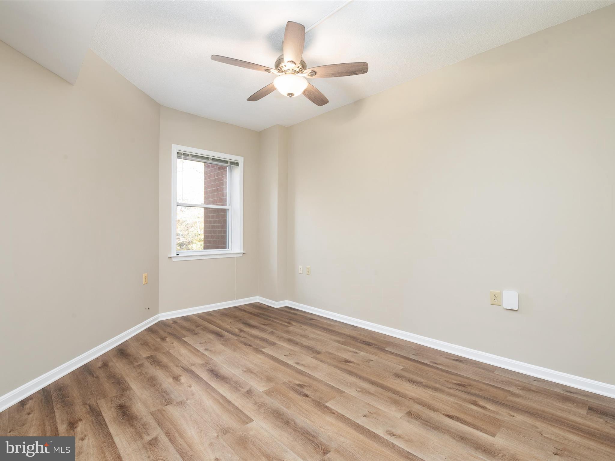BAYWOODS OF ANNAPOLIS - Residential