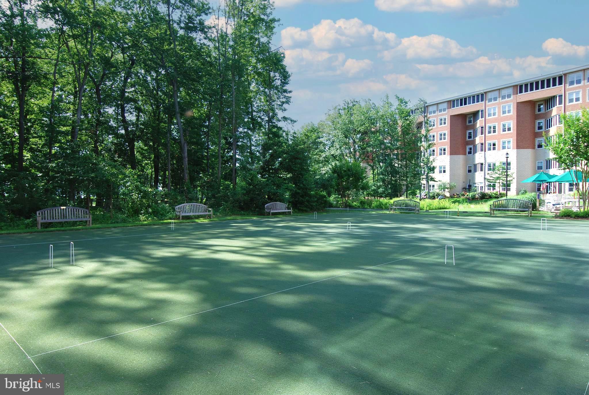 BAYWOODS OF ANNAPOLIS - Residential