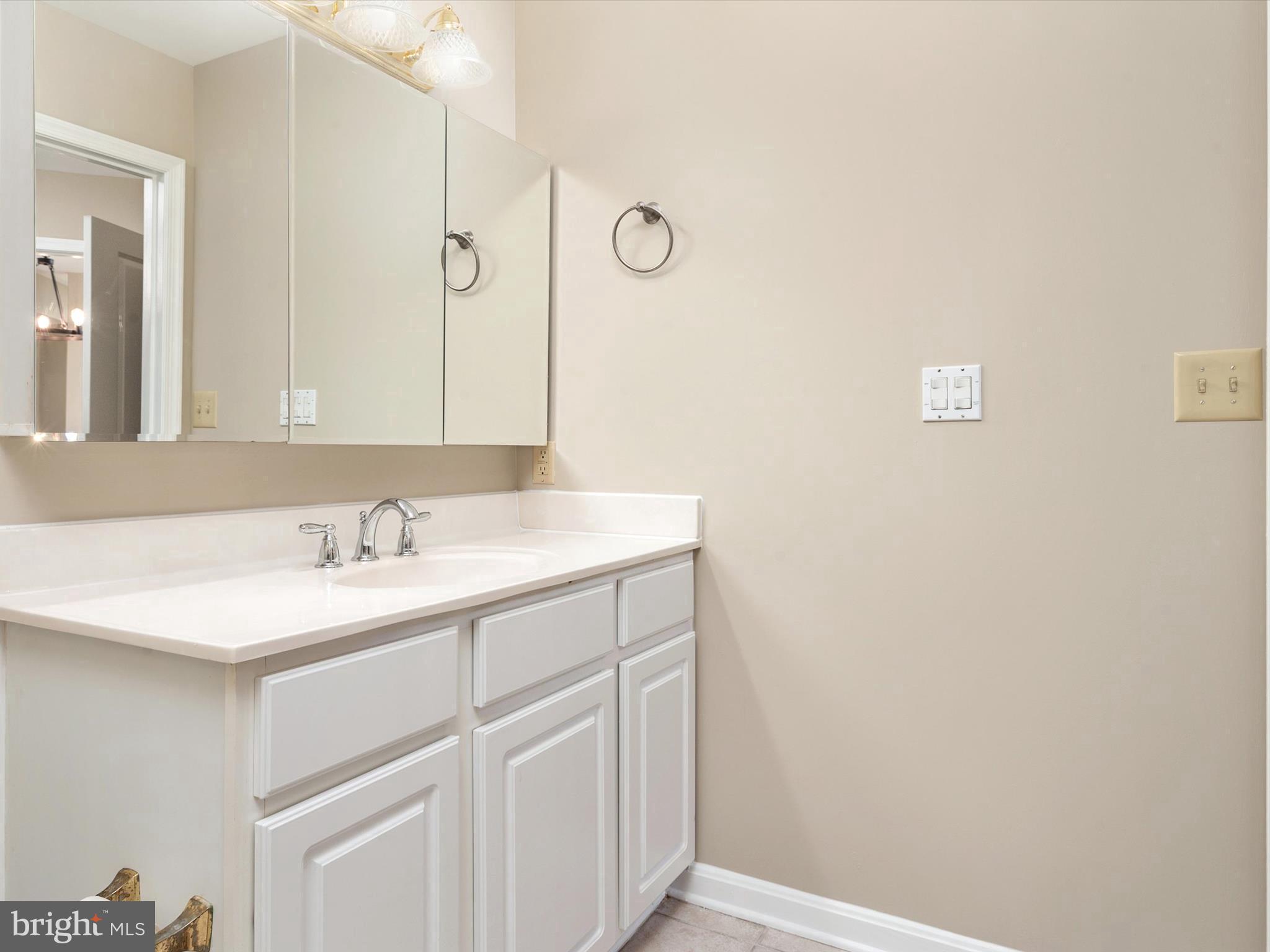 BAYWOODS OF ANNAPOLIS - Residential