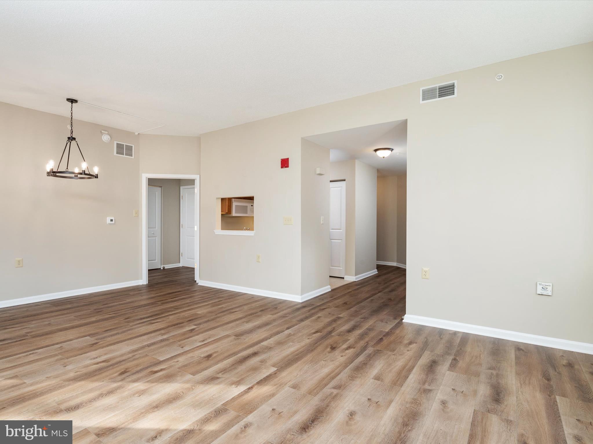 BAYWOODS OF ANNAPOLIS - Residential