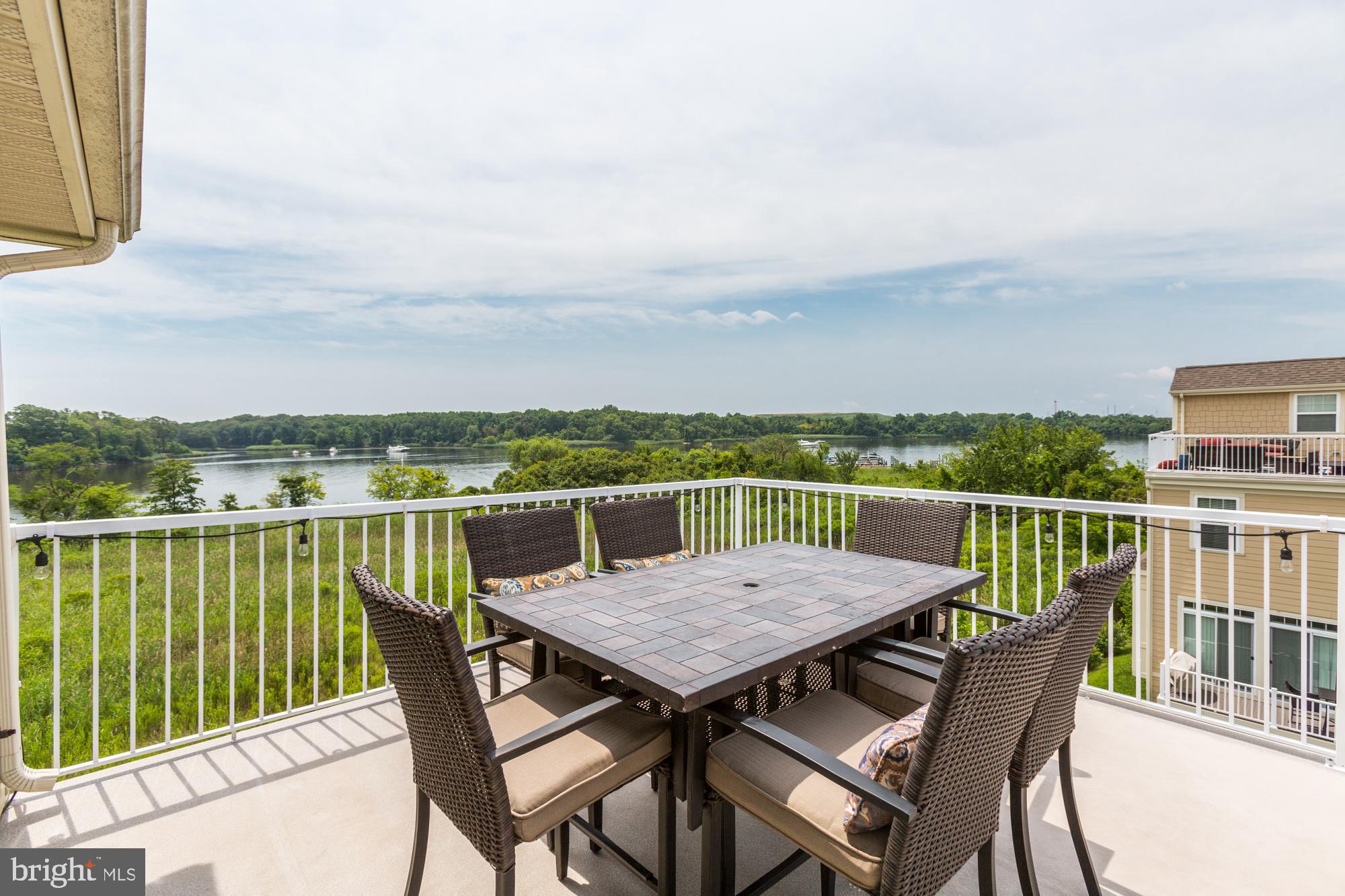 BEAR CREEK - Residential