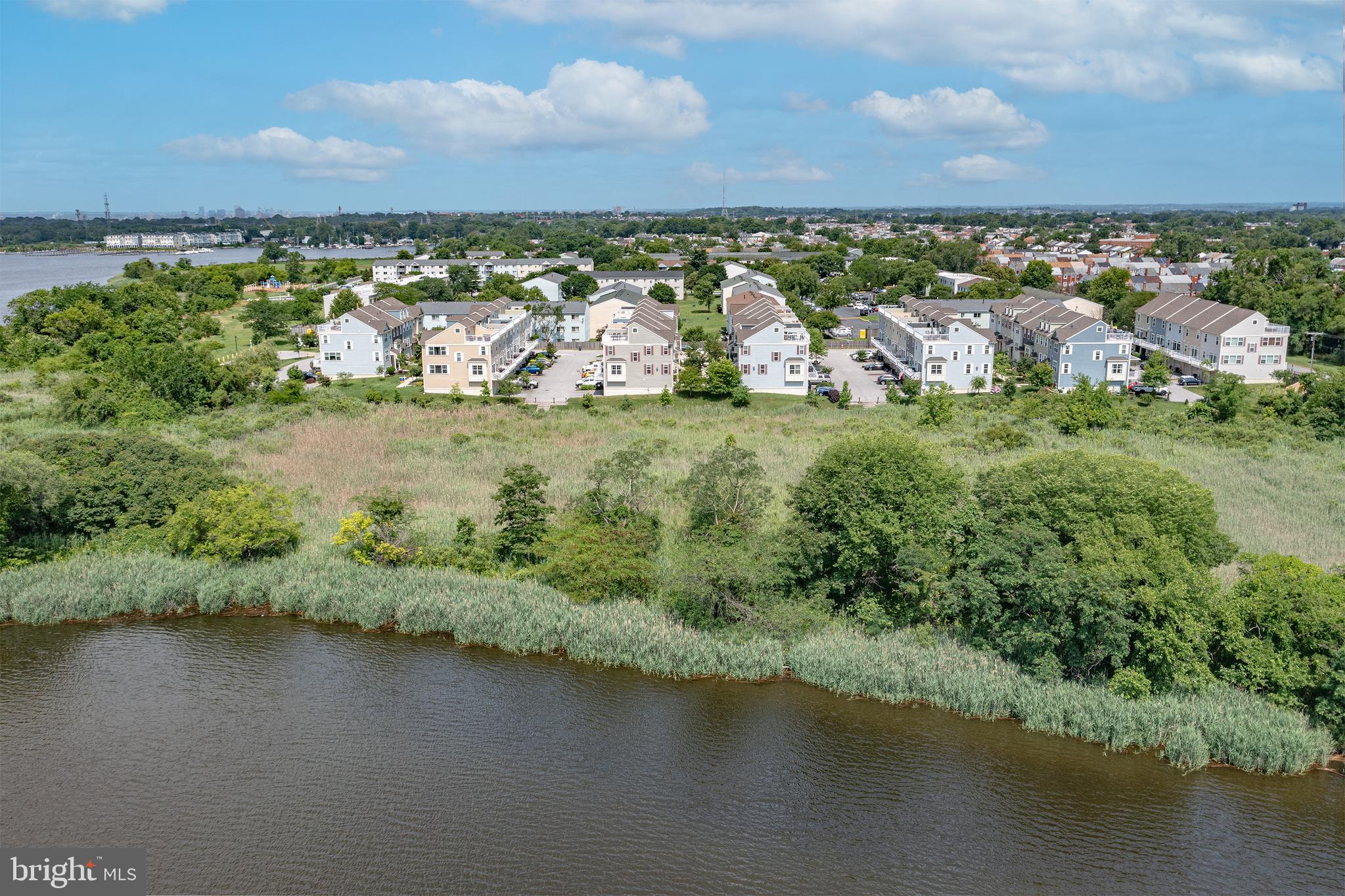 BEAR CREEK - Residential