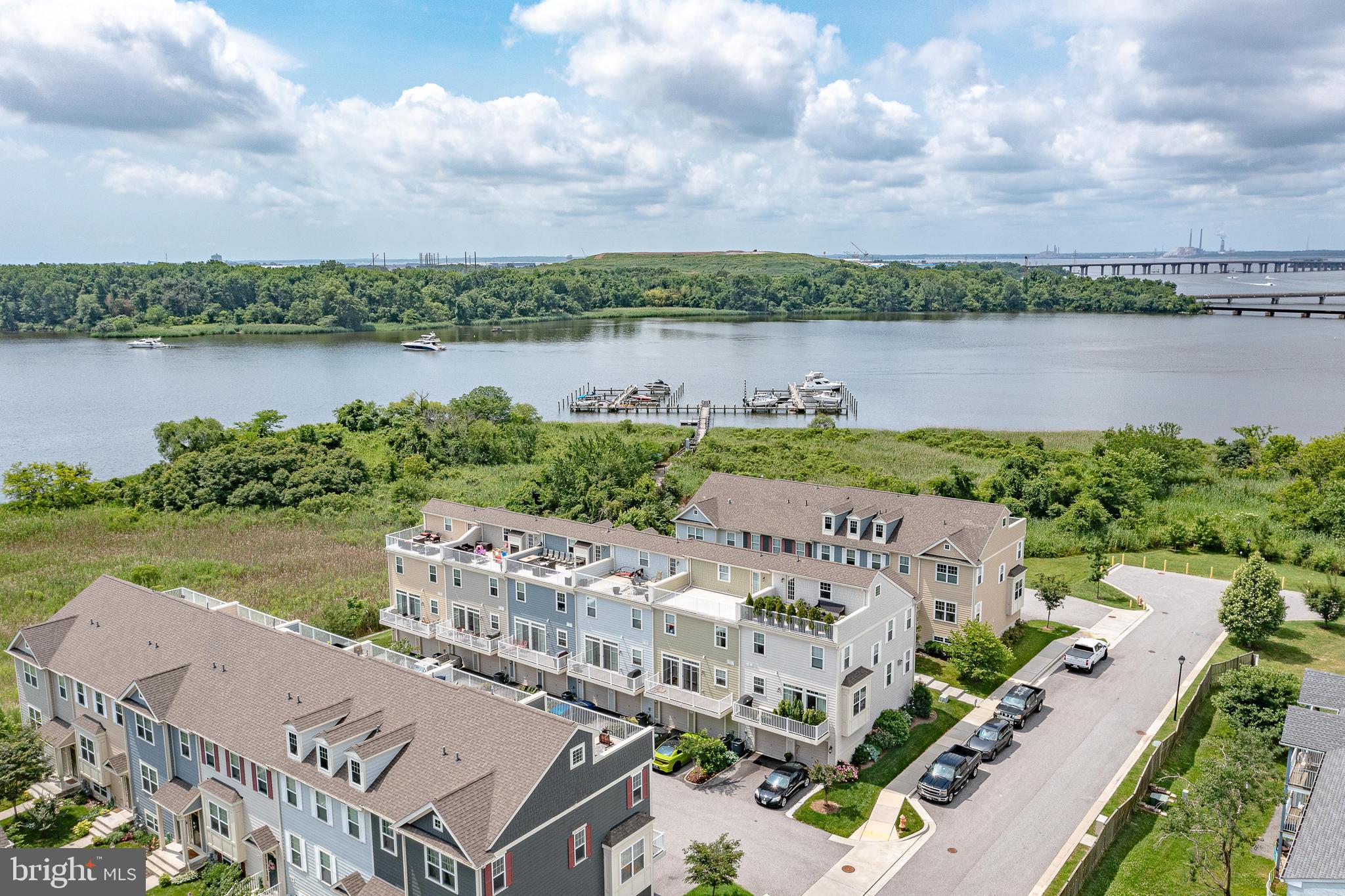 BEAR CREEK - Residential