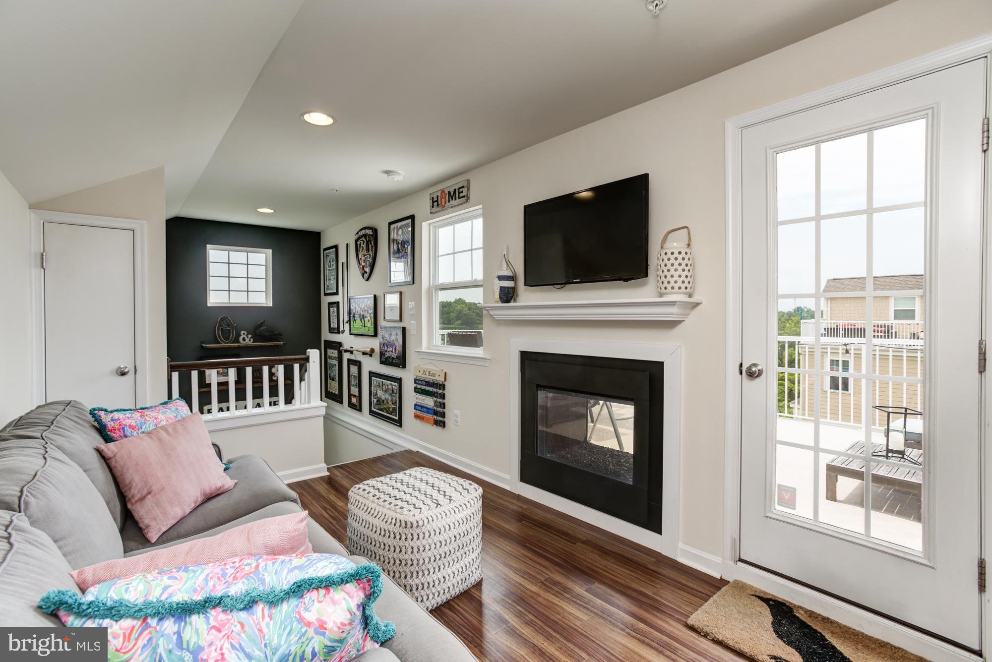 BEAR CREEK - Residential