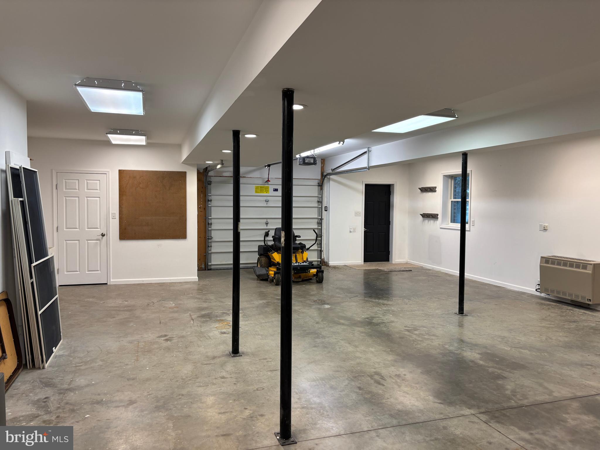 HAMILTON TWP - Residential