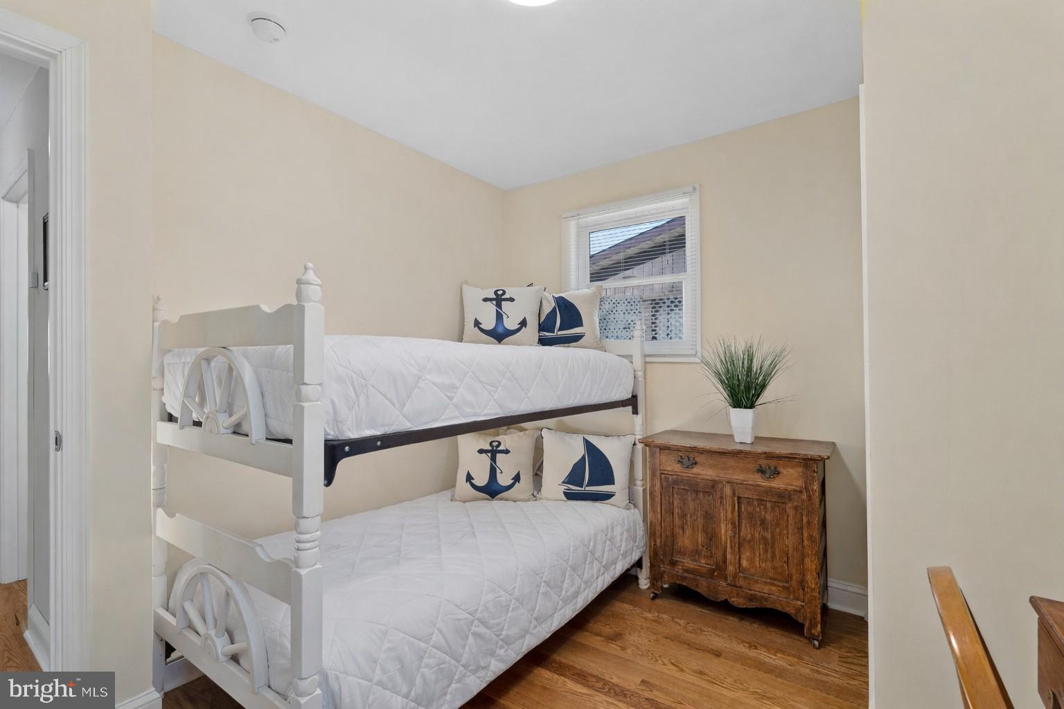 CRYSTAL BEACH MANOR - Residential