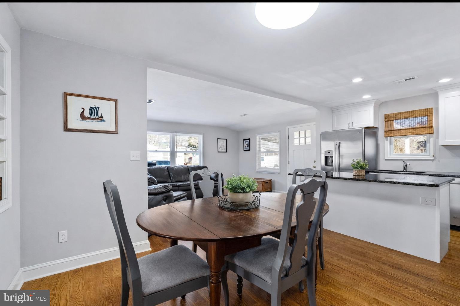 CRYSTAL BEACH MANOR - Residential