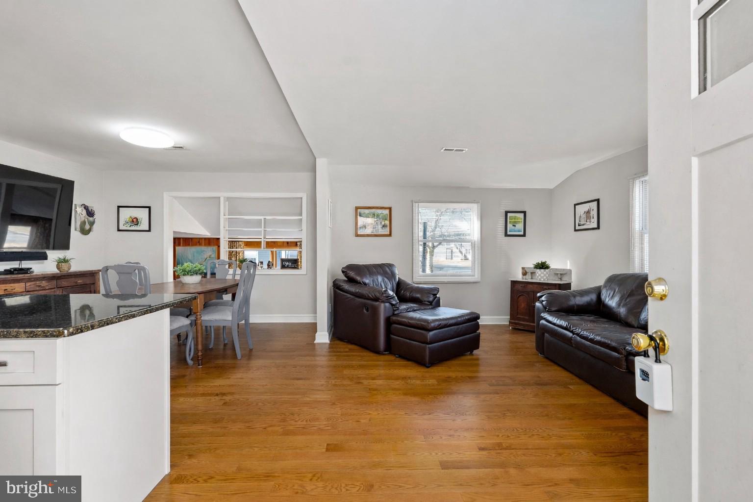 CRYSTAL BEACH MANOR - Residential