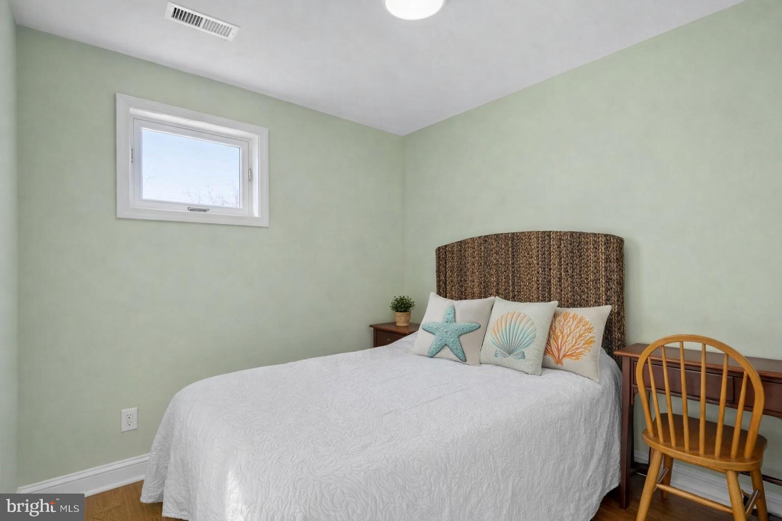 CRYSTAL BEACH MANOR - Residential