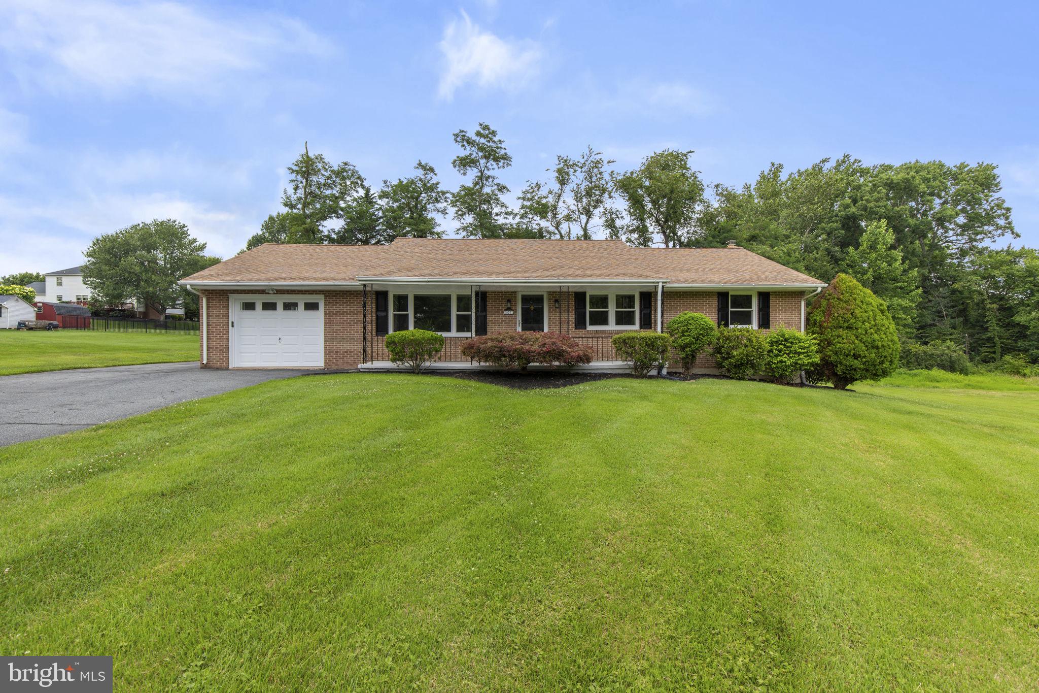 527 STRATFORD ROAD