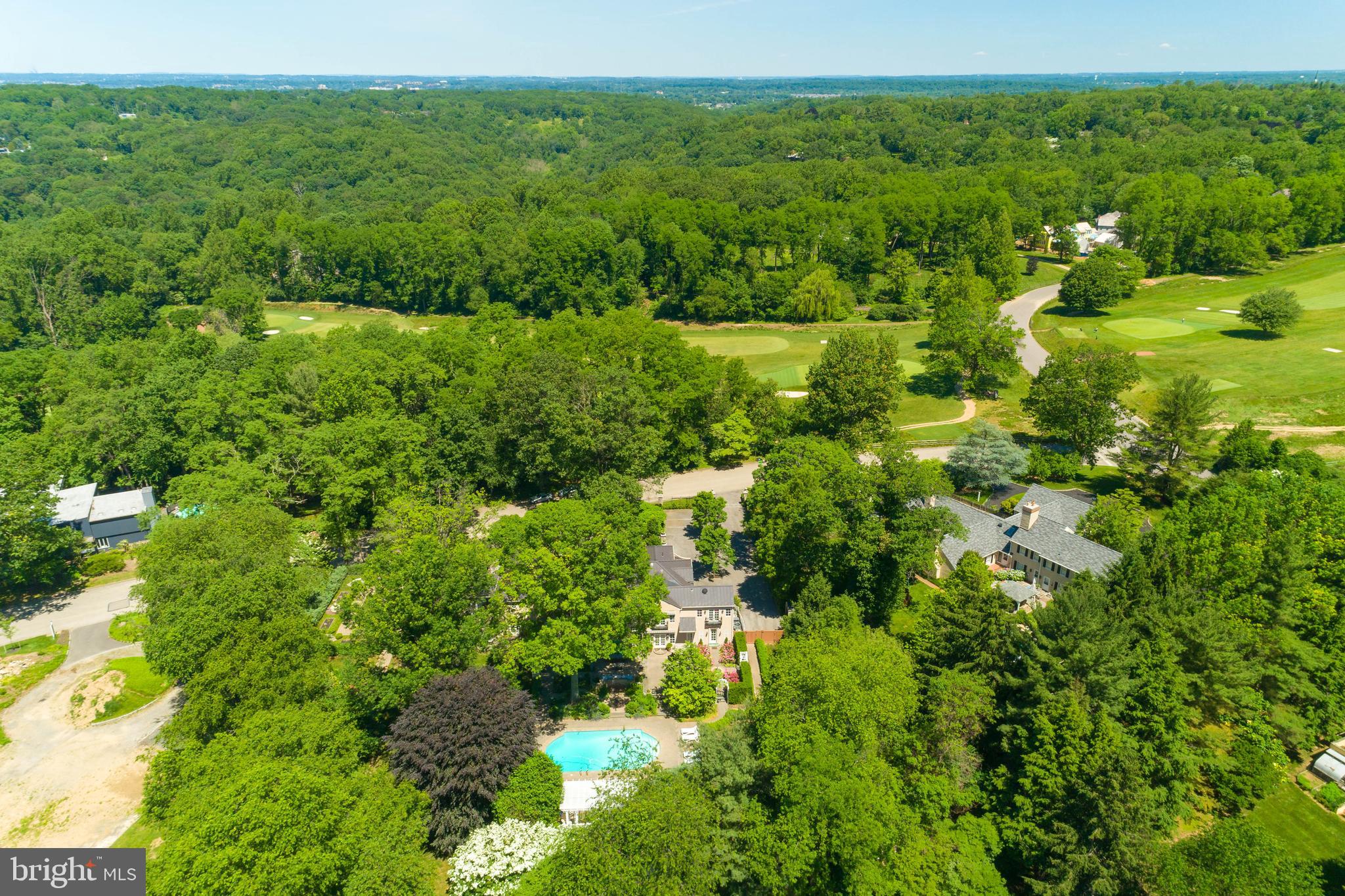 CHESTNUT HILL - Residential