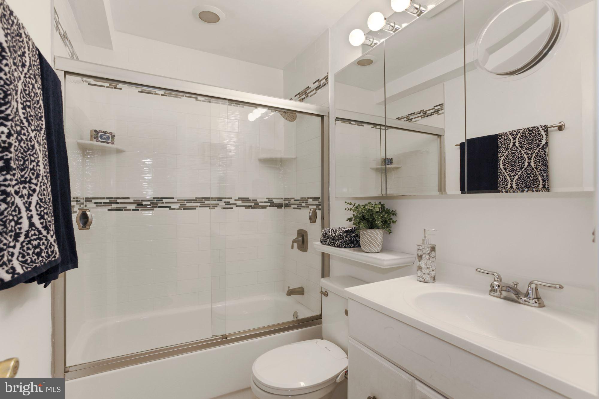 CONCORD MEWS - Residential