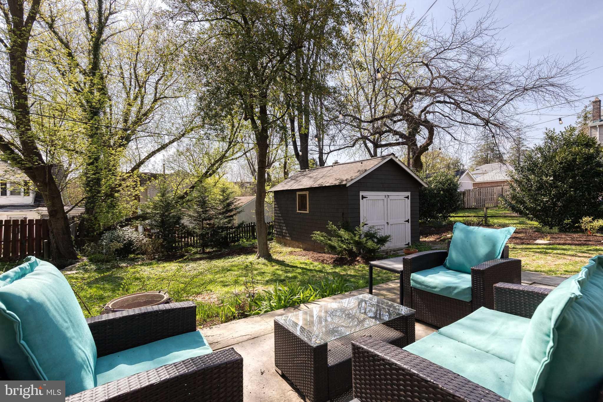 LAKE WALKER - Residential