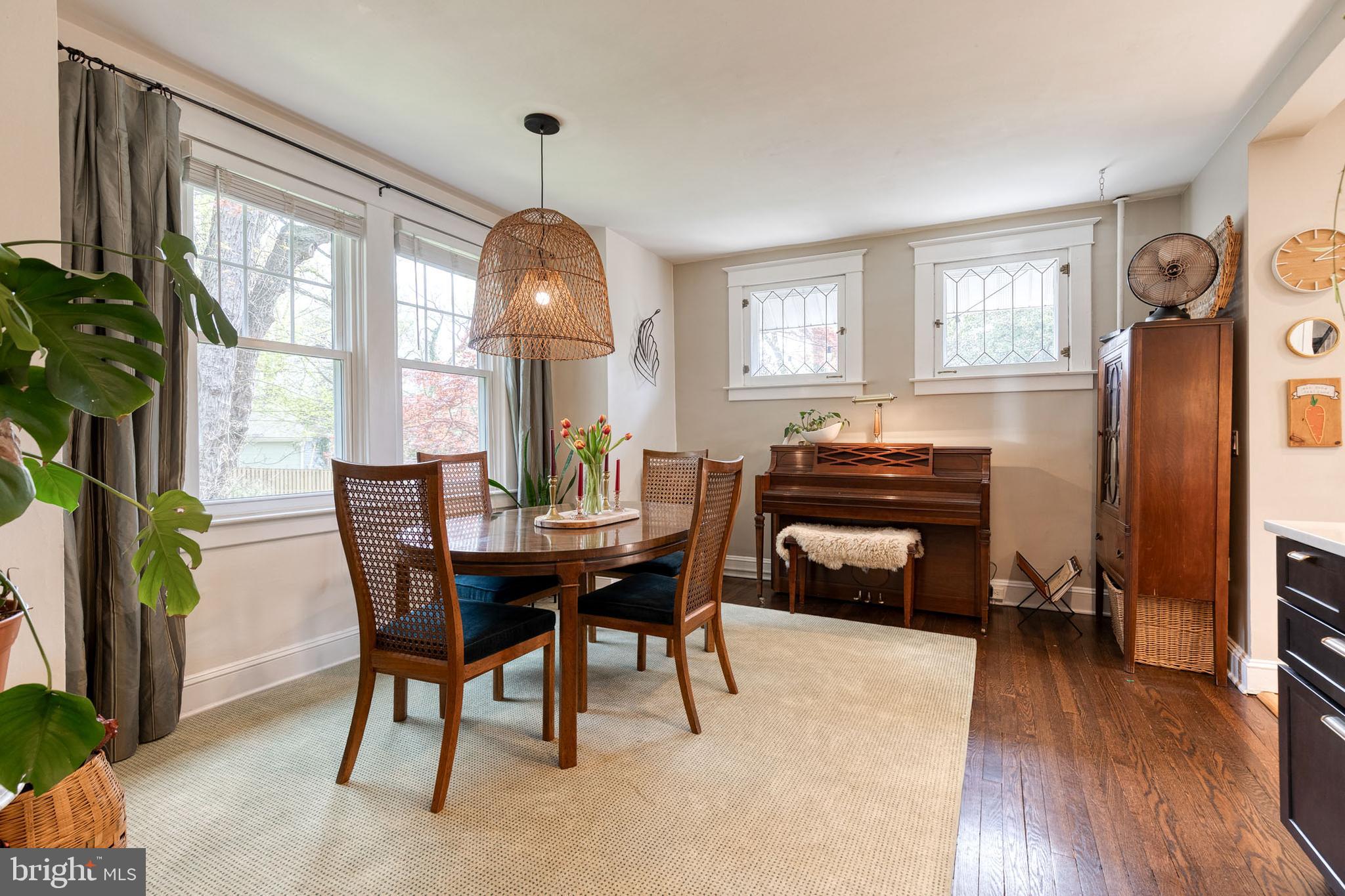 LAKE WALKER - Residential