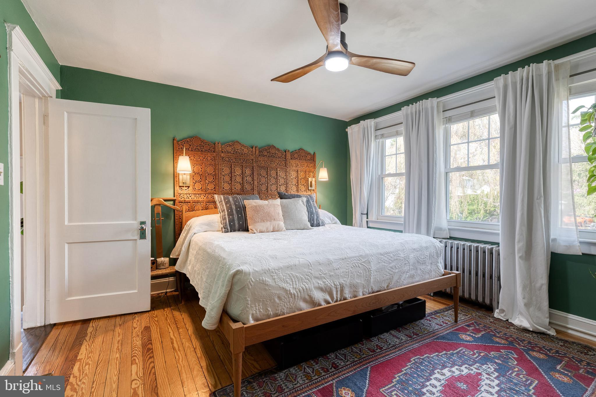 LAKE WALKER - Residential