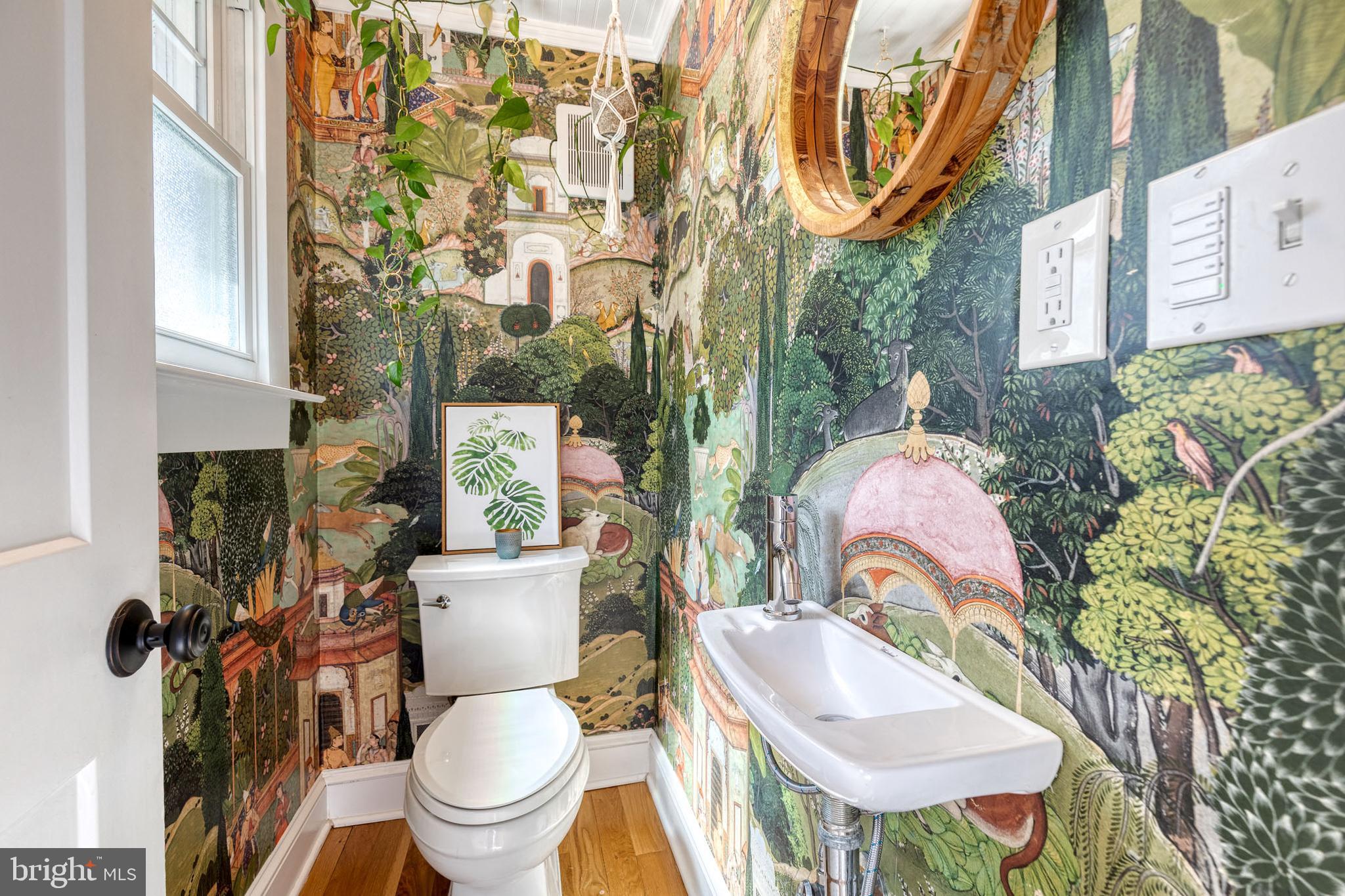 LAKE WALKER - Residential