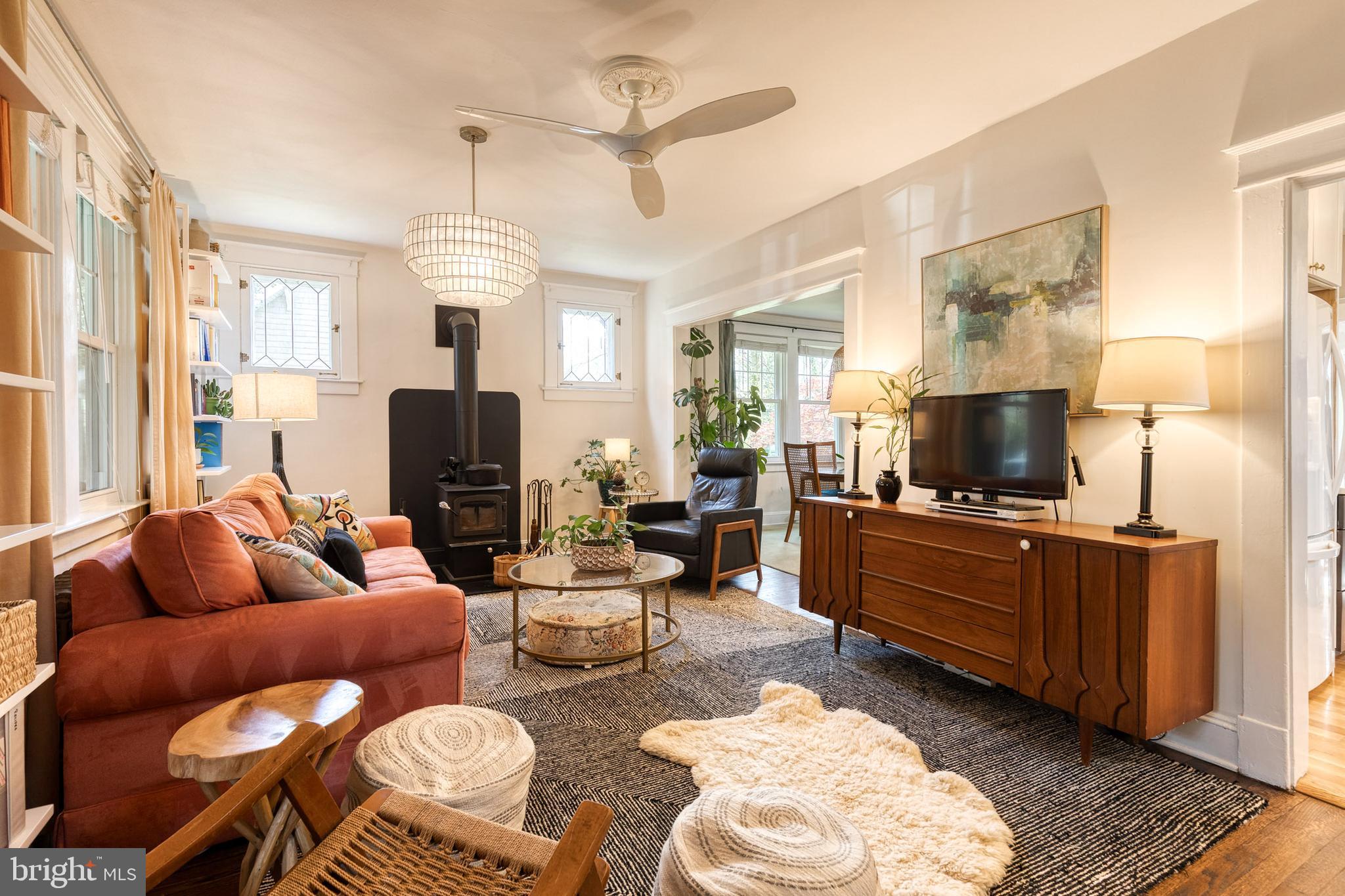 LAKE WALKER - Residential