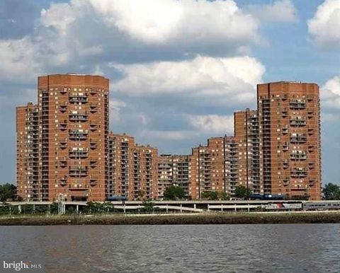 Photo of 2138 Harmon Cove Tower #2138, SECAUCUS, NJ 07094 (MLS # NJHD2000366)