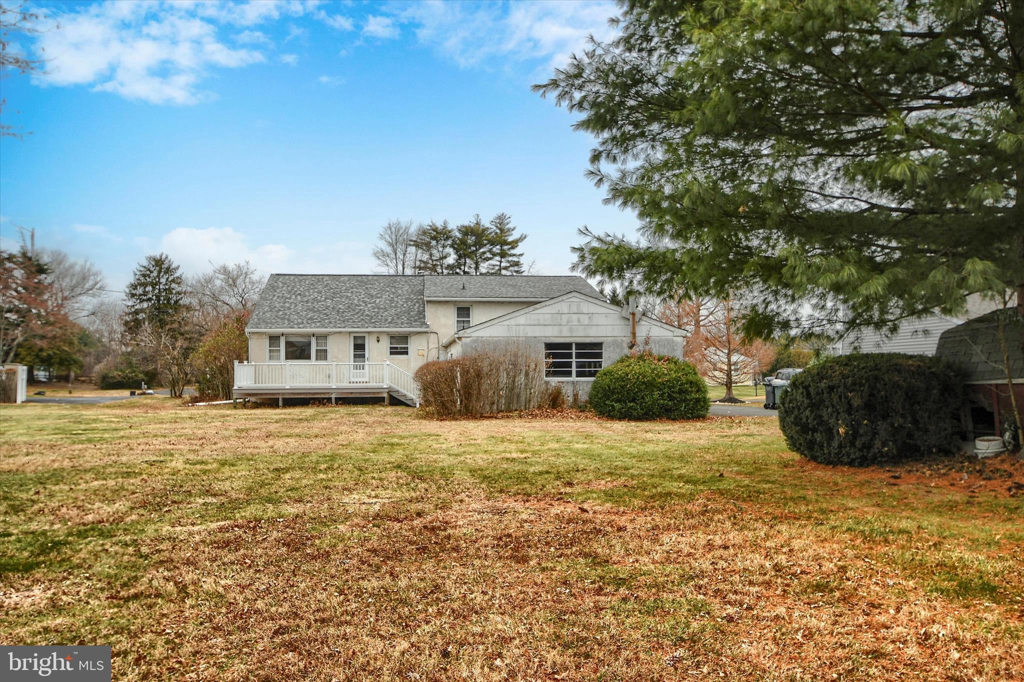 COLLEGE PARK - Residential