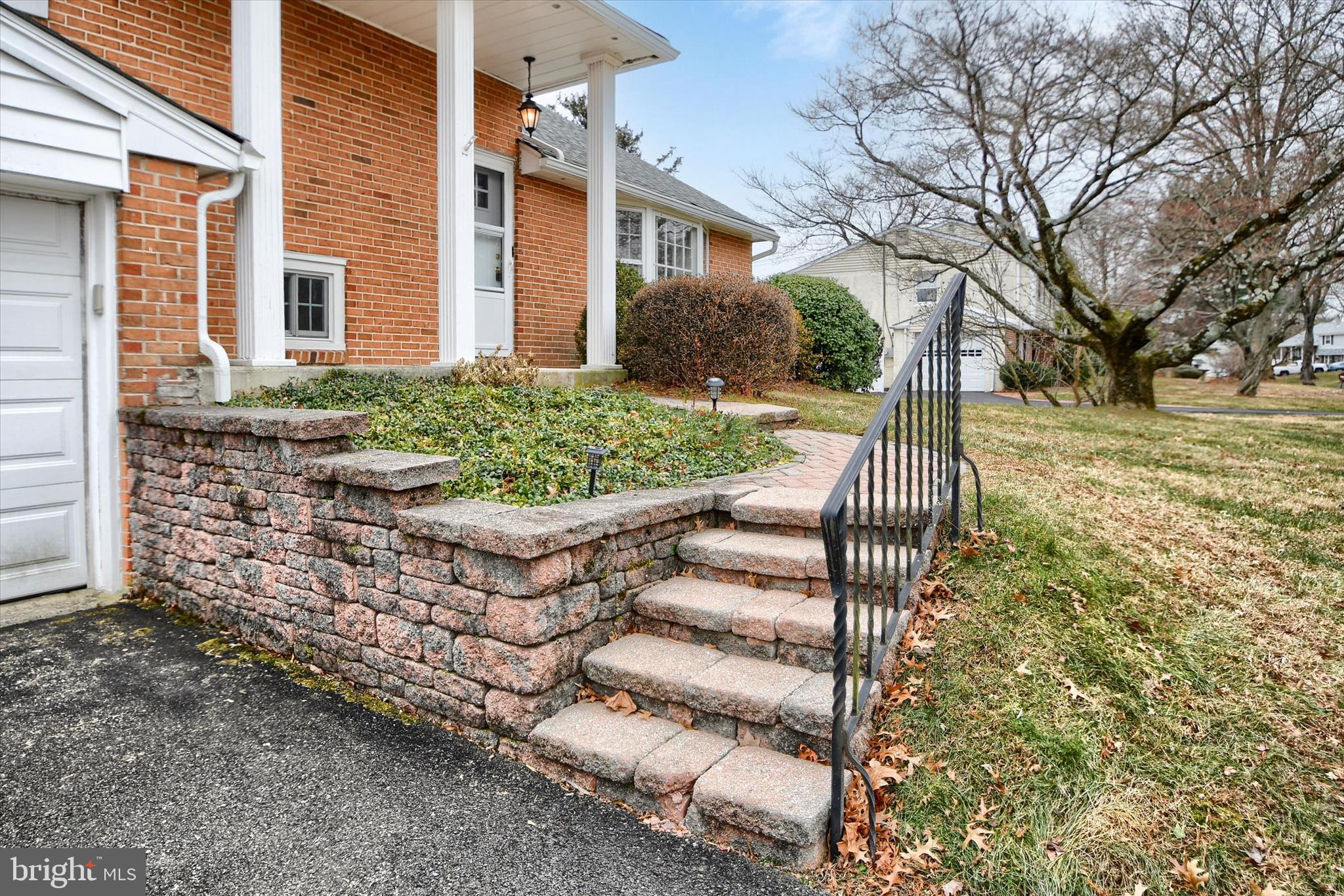 COLLEGE PARK - Residential