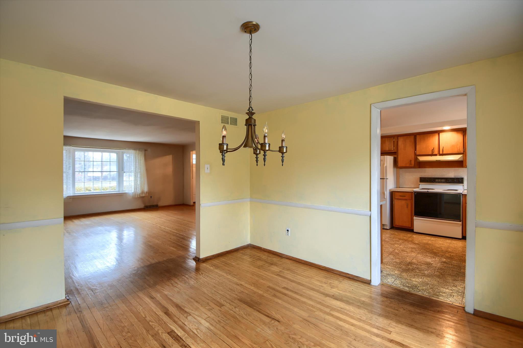 COLLEGE PARK - Residential