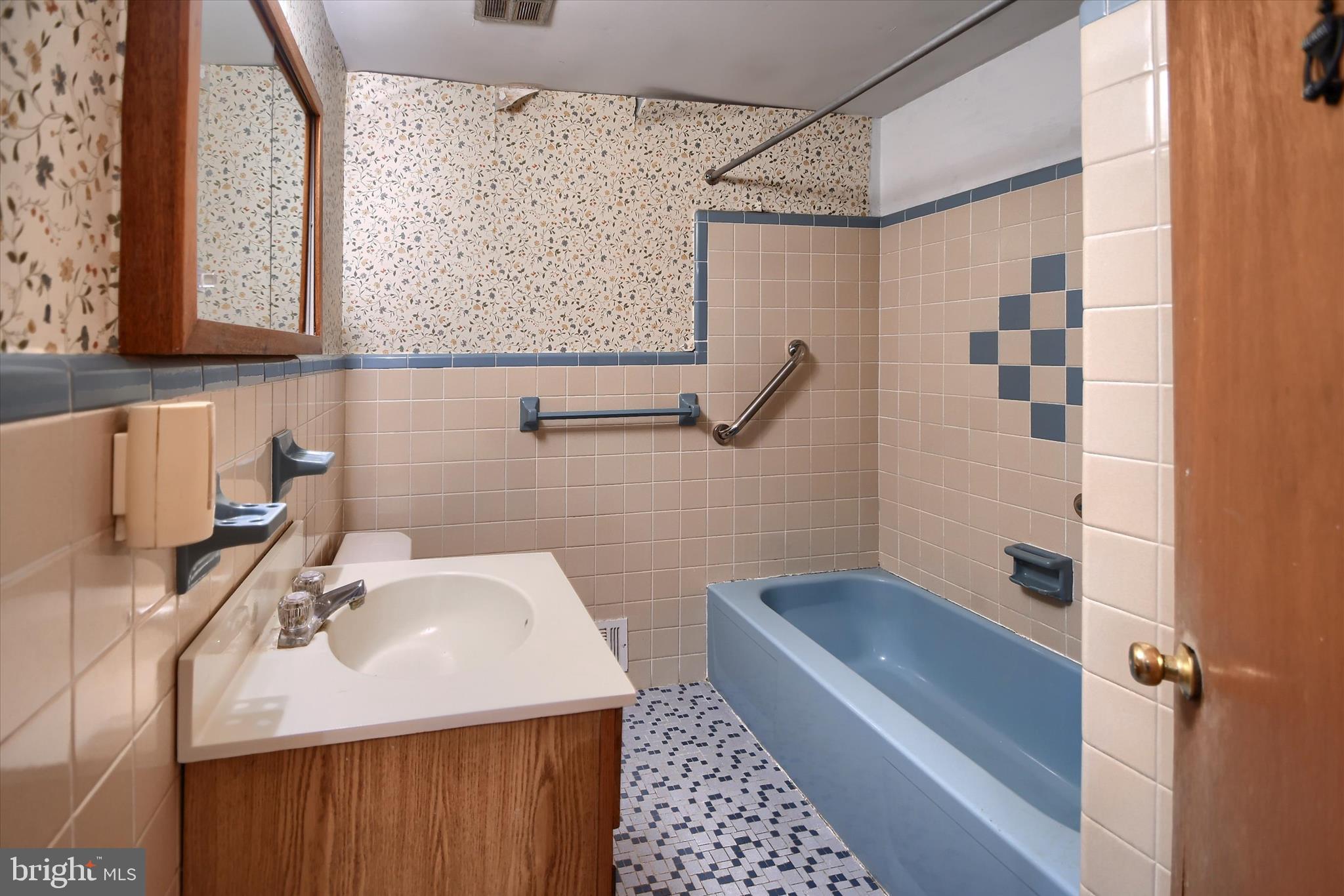 COLLEGE PARK - Residential