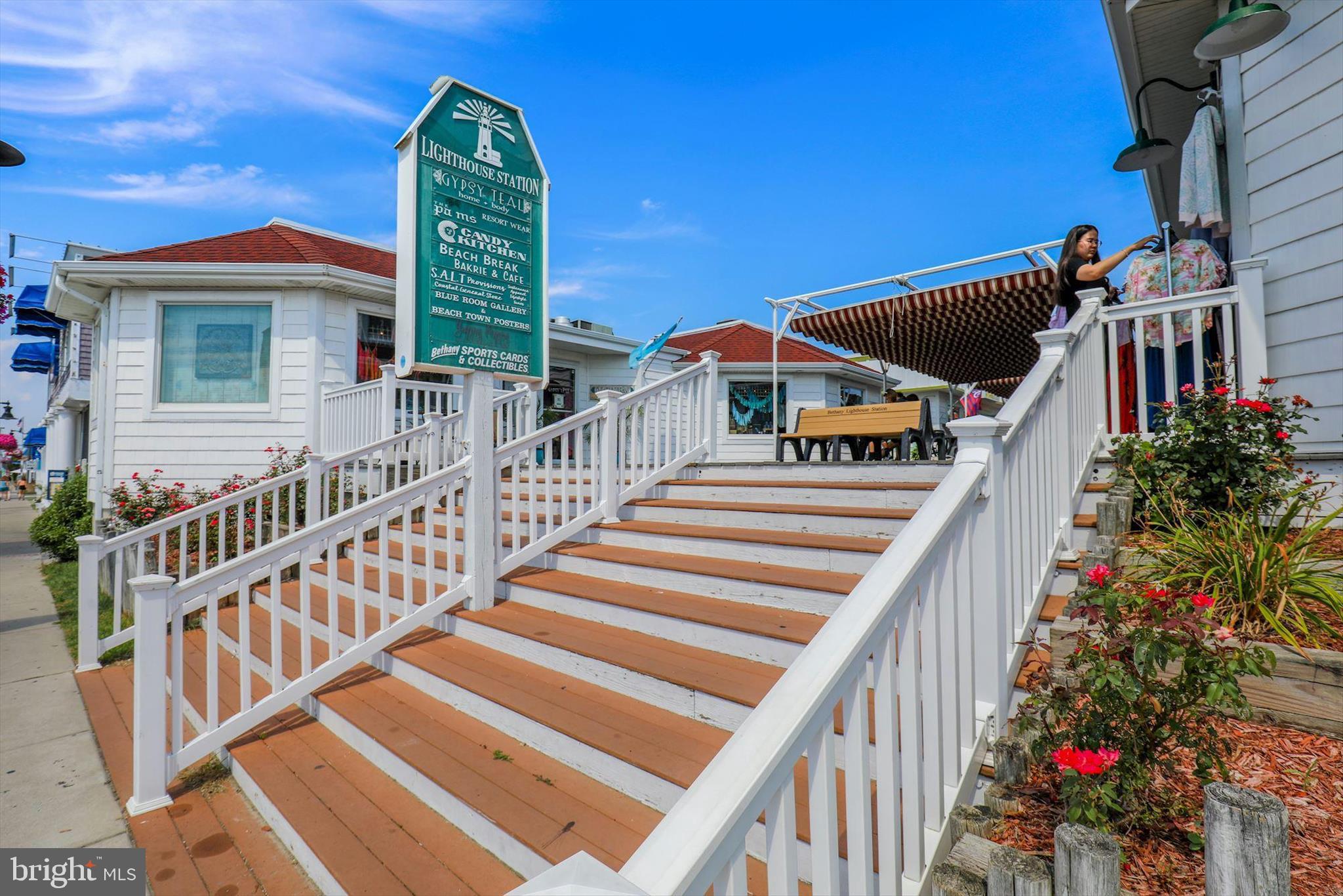 WESTWOOD - Residential