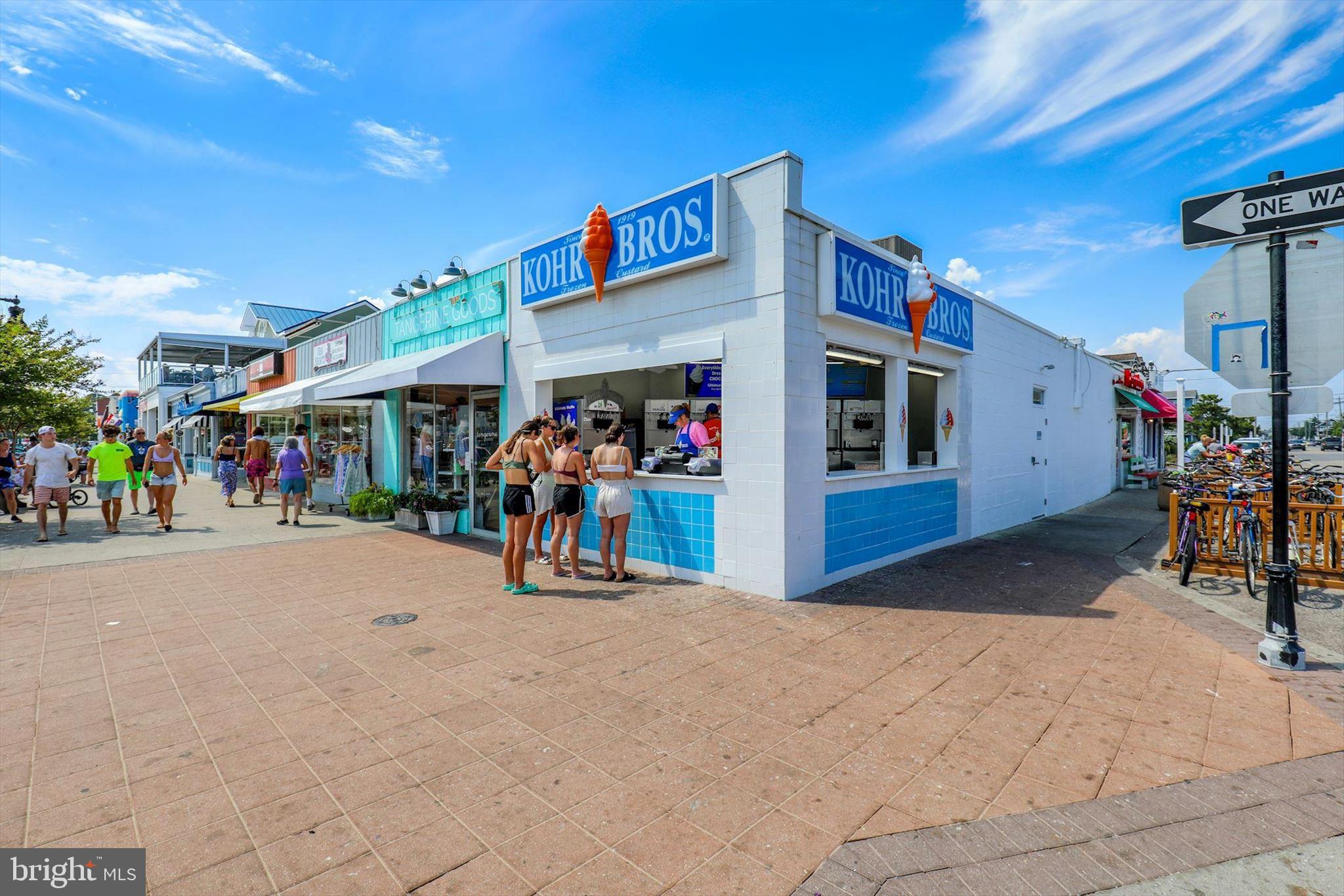 WESTWOOD - Residential