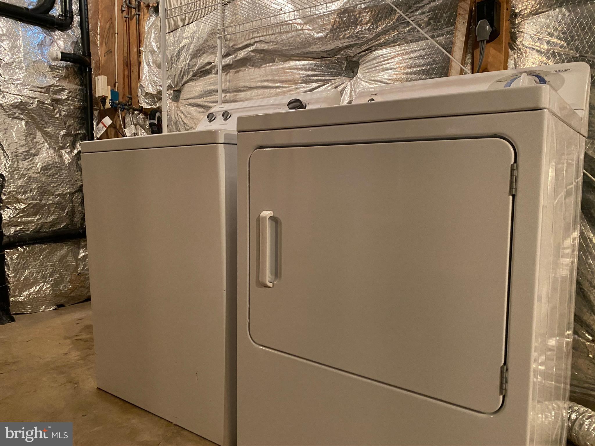 AFTON GLEN - Residential Lease