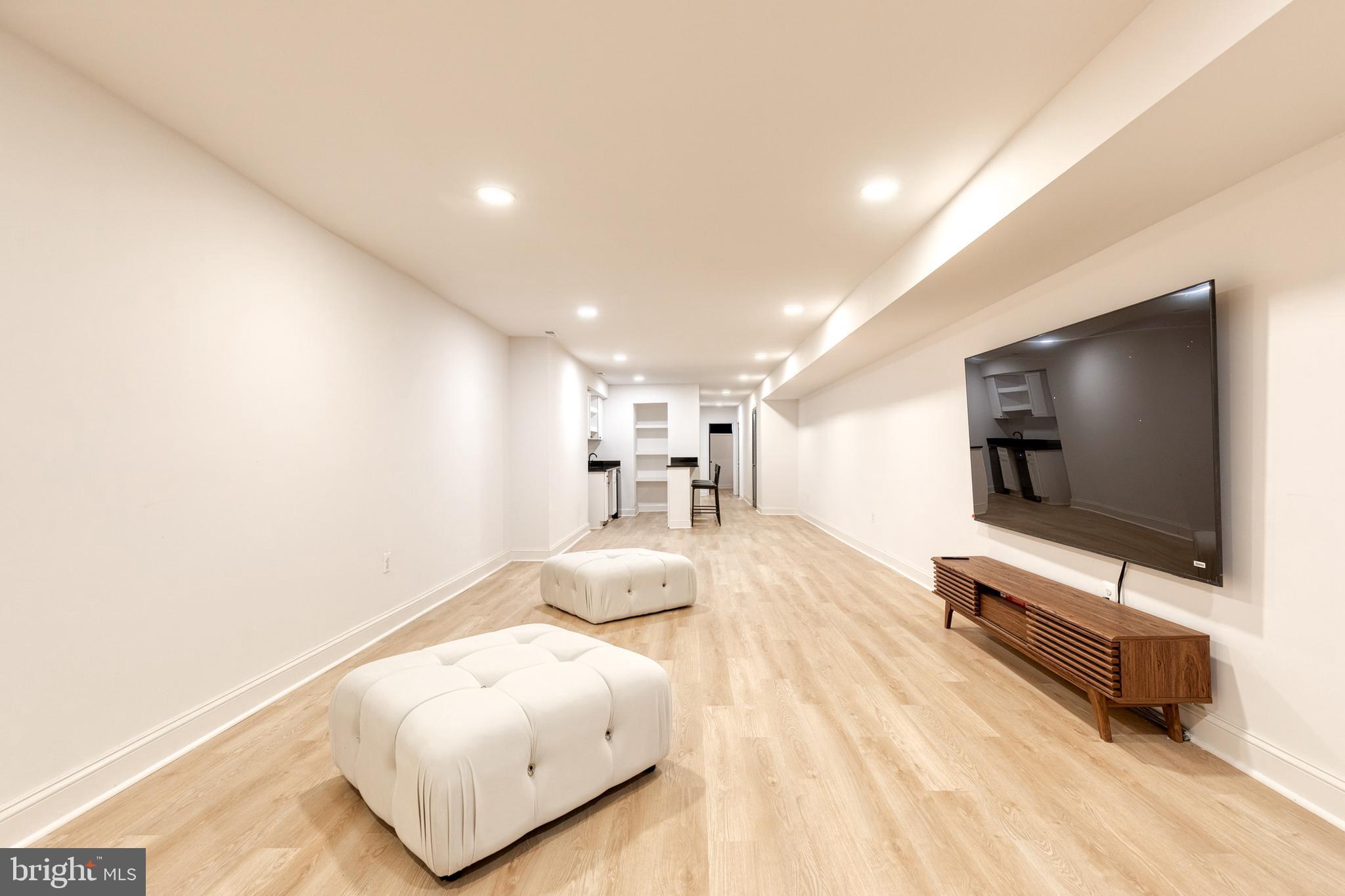 DRUID HILL PARK - Residential