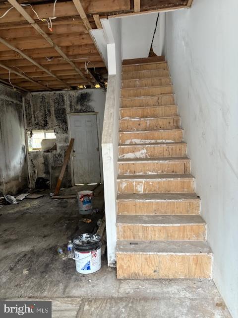 KENSINGTON - Residential