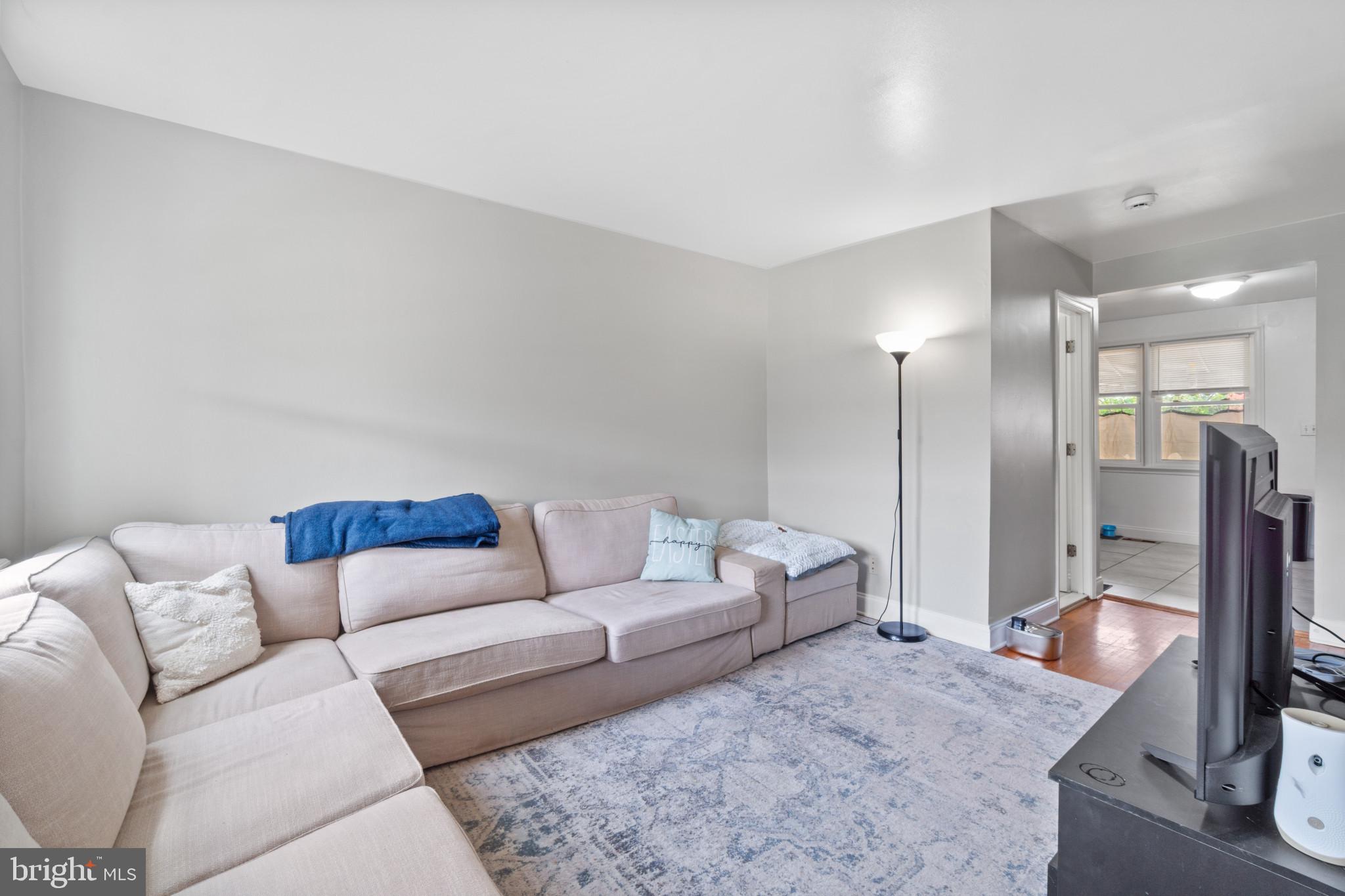 EASTWOOD - Residential