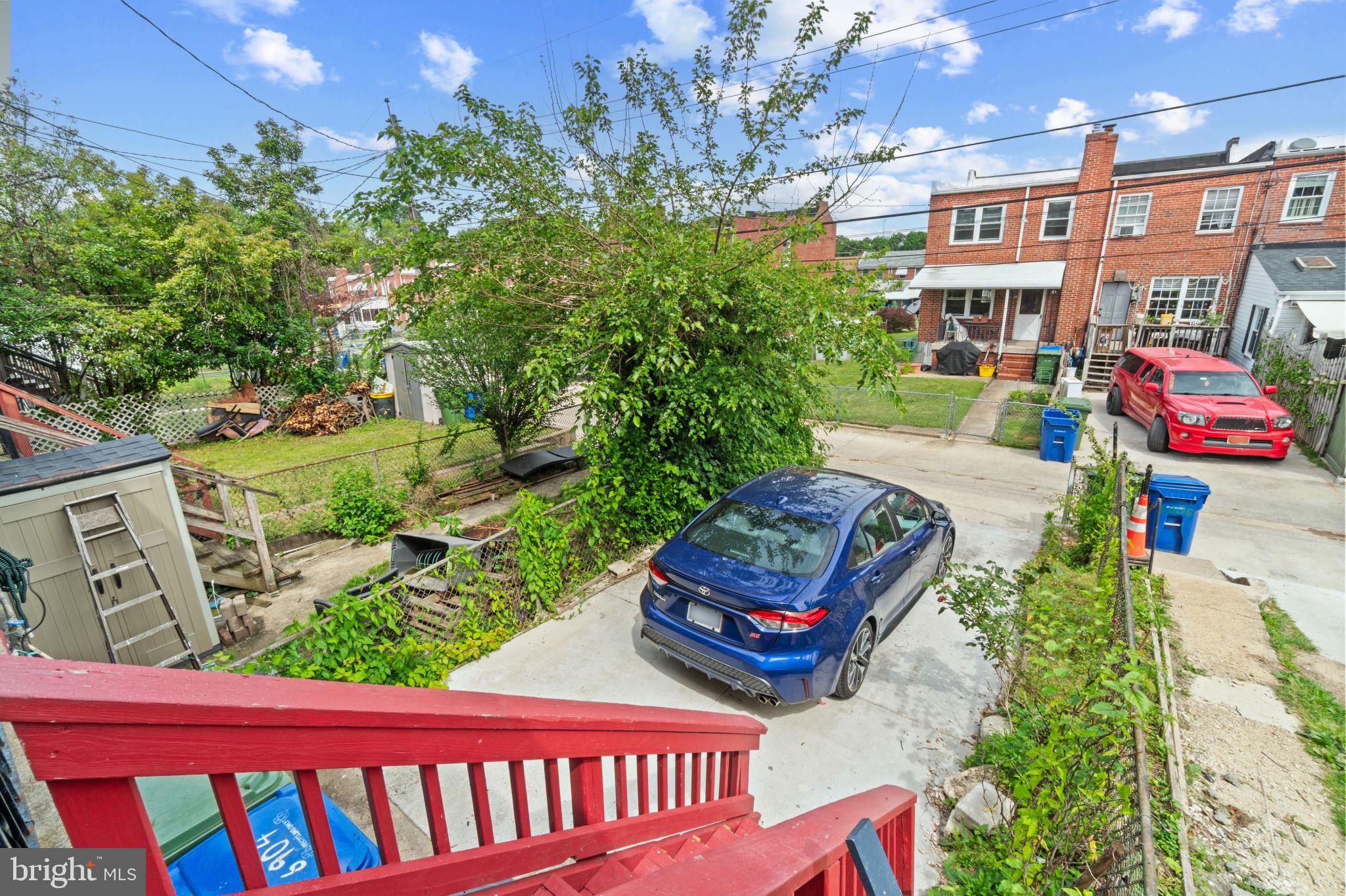 EASTWOOD - Residential