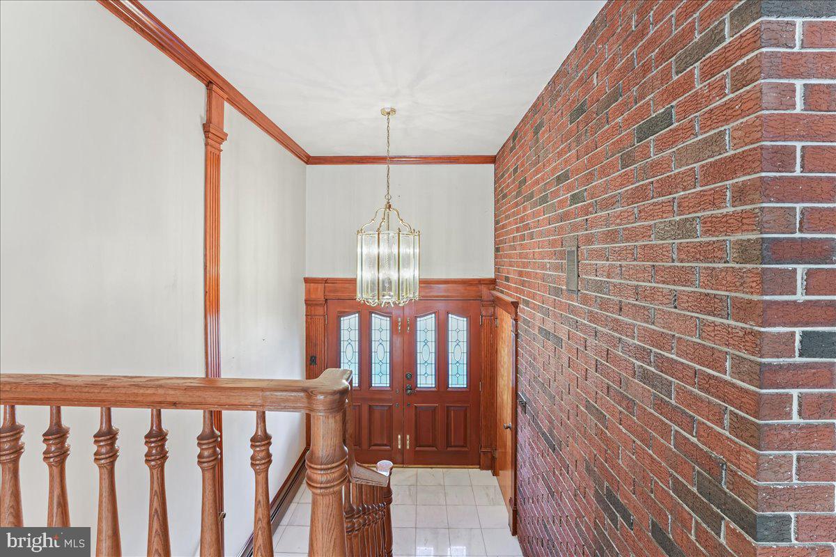 802 NORTHVIEW BOULEVARD