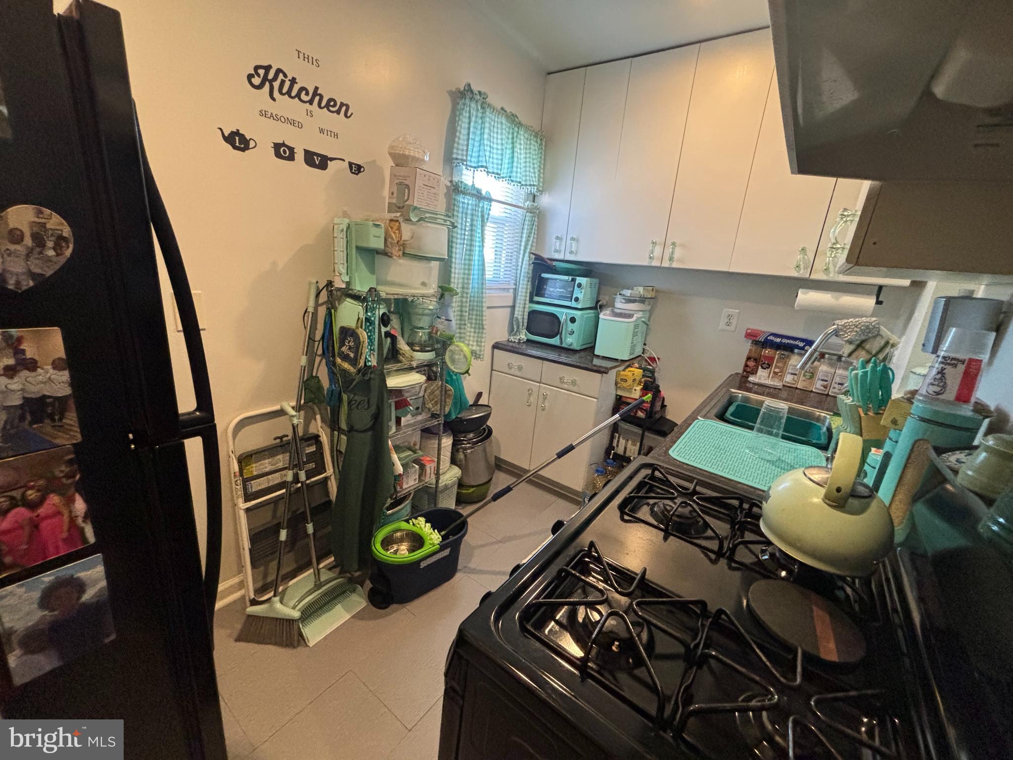 315 FONT HILL AVENUE