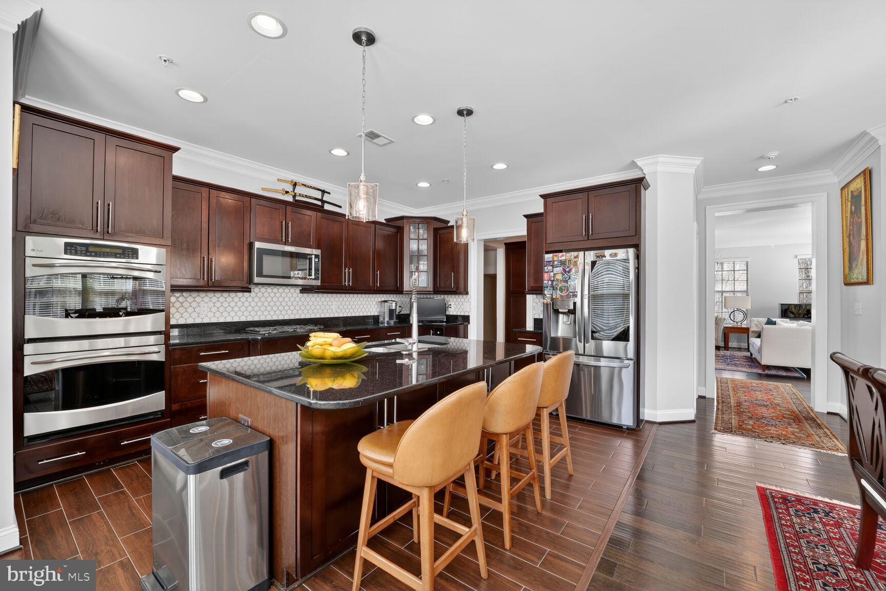 POTOMAC OVERLOOK CONDO - Residential